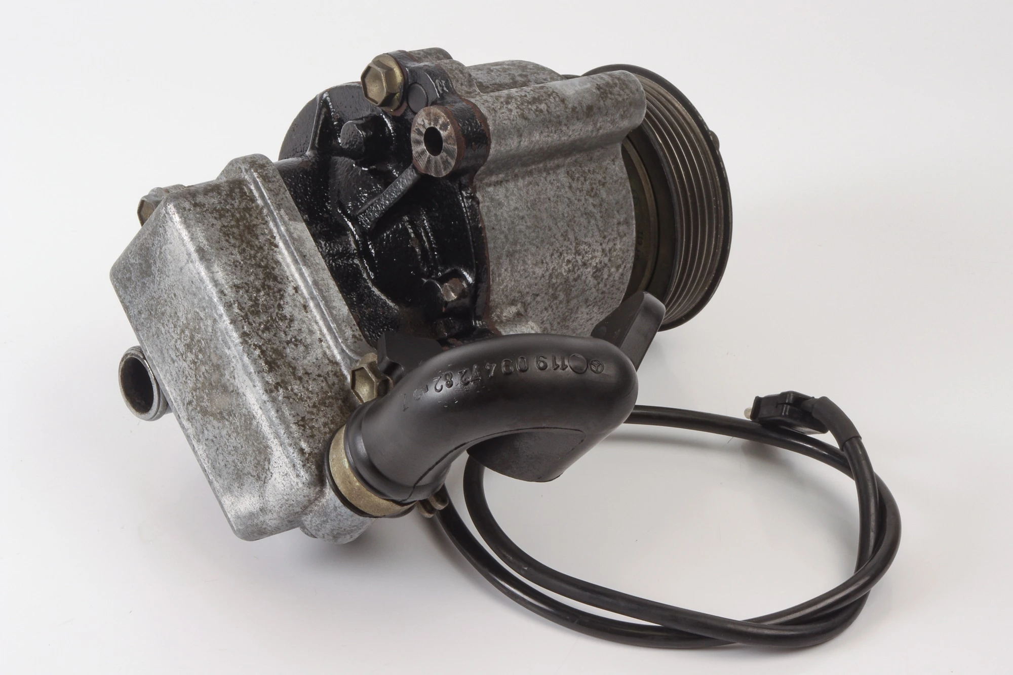 Mercedes 0001403285 Air Injection Pump (a) | W124 E R129 SL W140 S