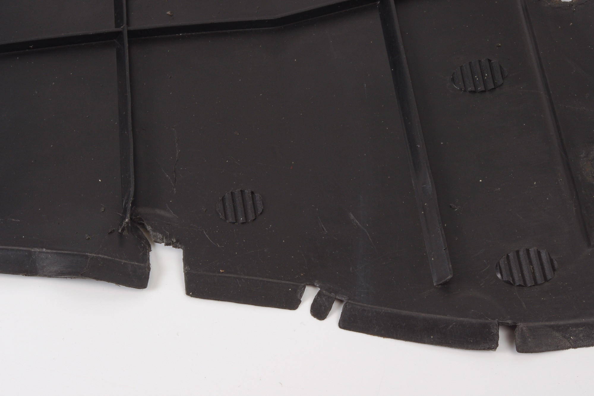 Mercedes 1298840335 Splash Guard - Left (a) | R129 SL