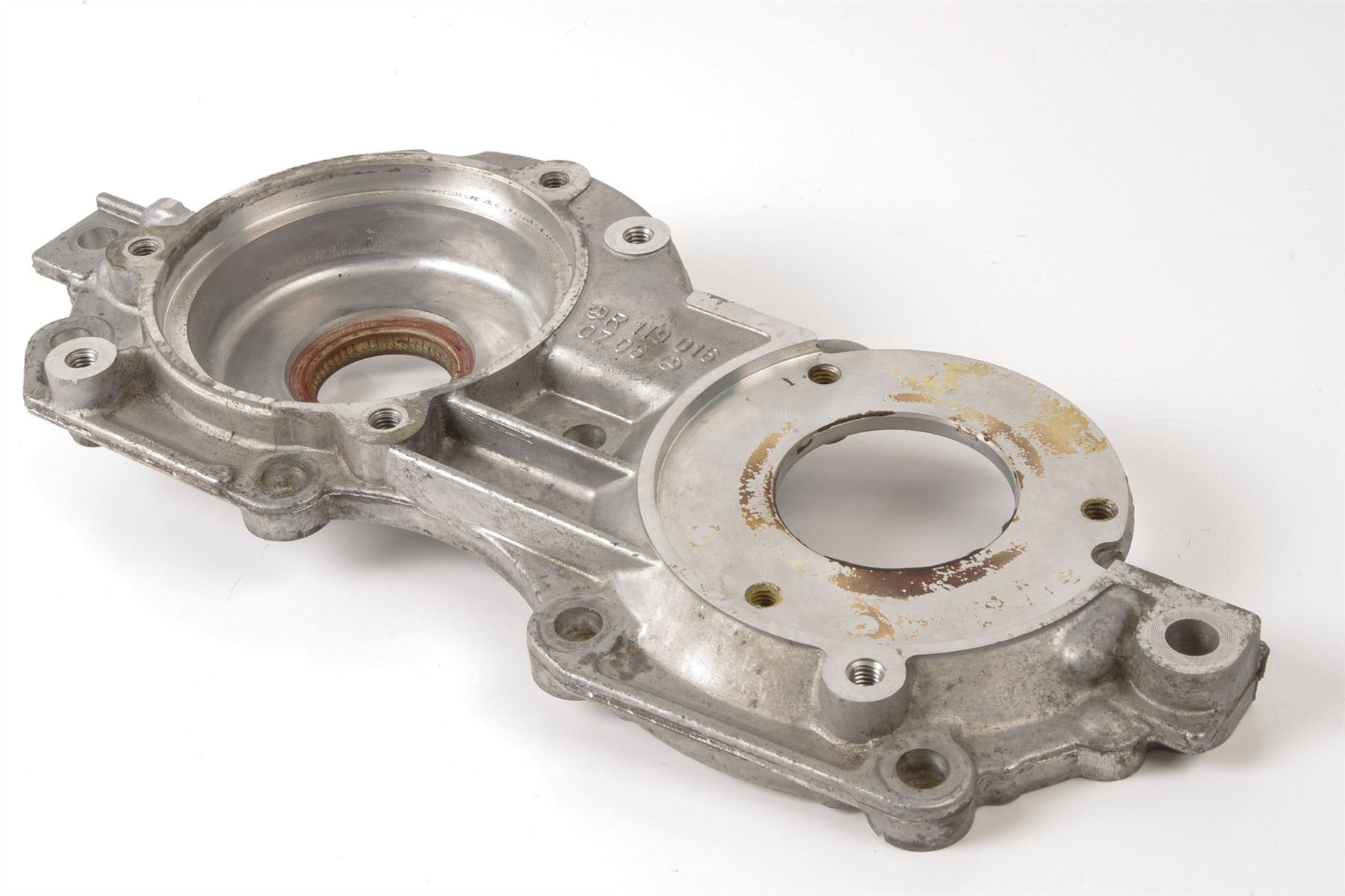 Mercedes 1190160706 Valve Cylinder Head Cover - Right (a) | W124 E R129 SL...