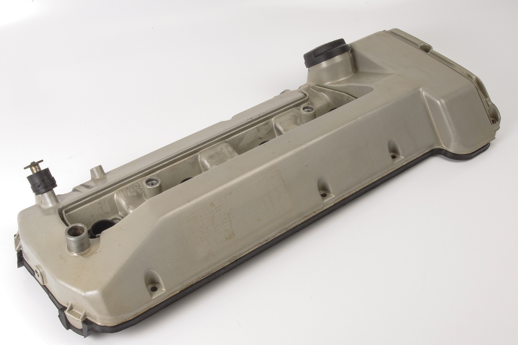 Mercedes 1190160705 Valve Cylinder Head Cover - Right | R129 SL W124 E W140 S...