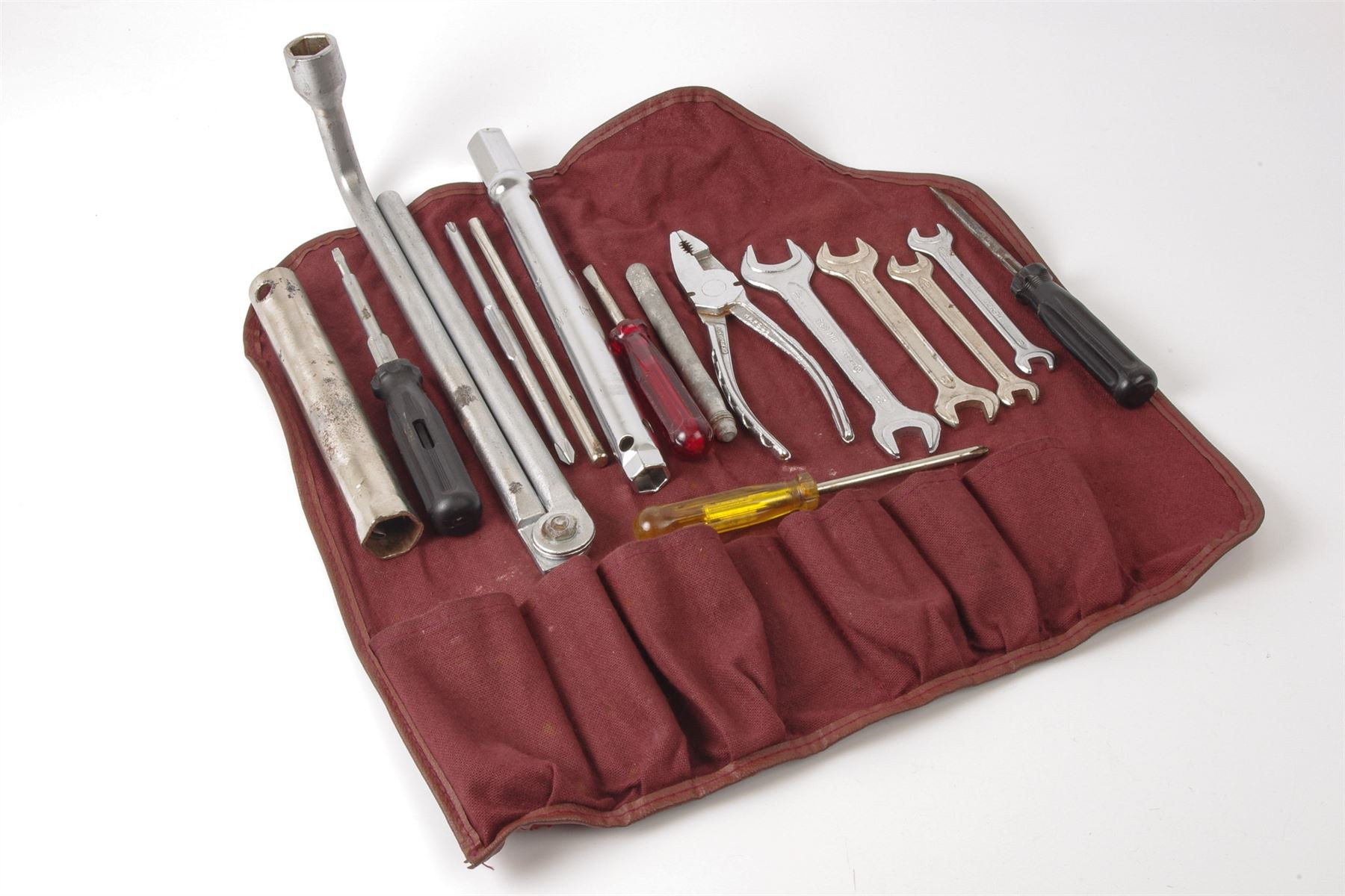 Mercedes 1295800203 Tool Kit (b) | R129 SL