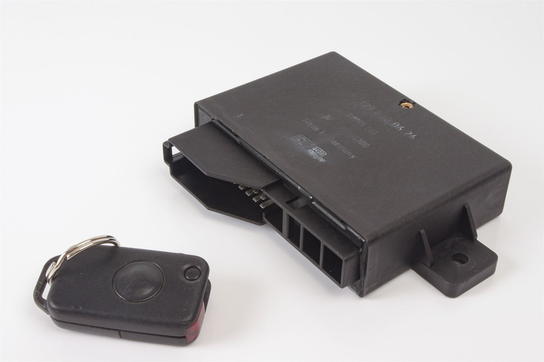 Mercedes 1298200626 Infrared Control Unit Key Fob Coded Set | W124 E R129 SL...