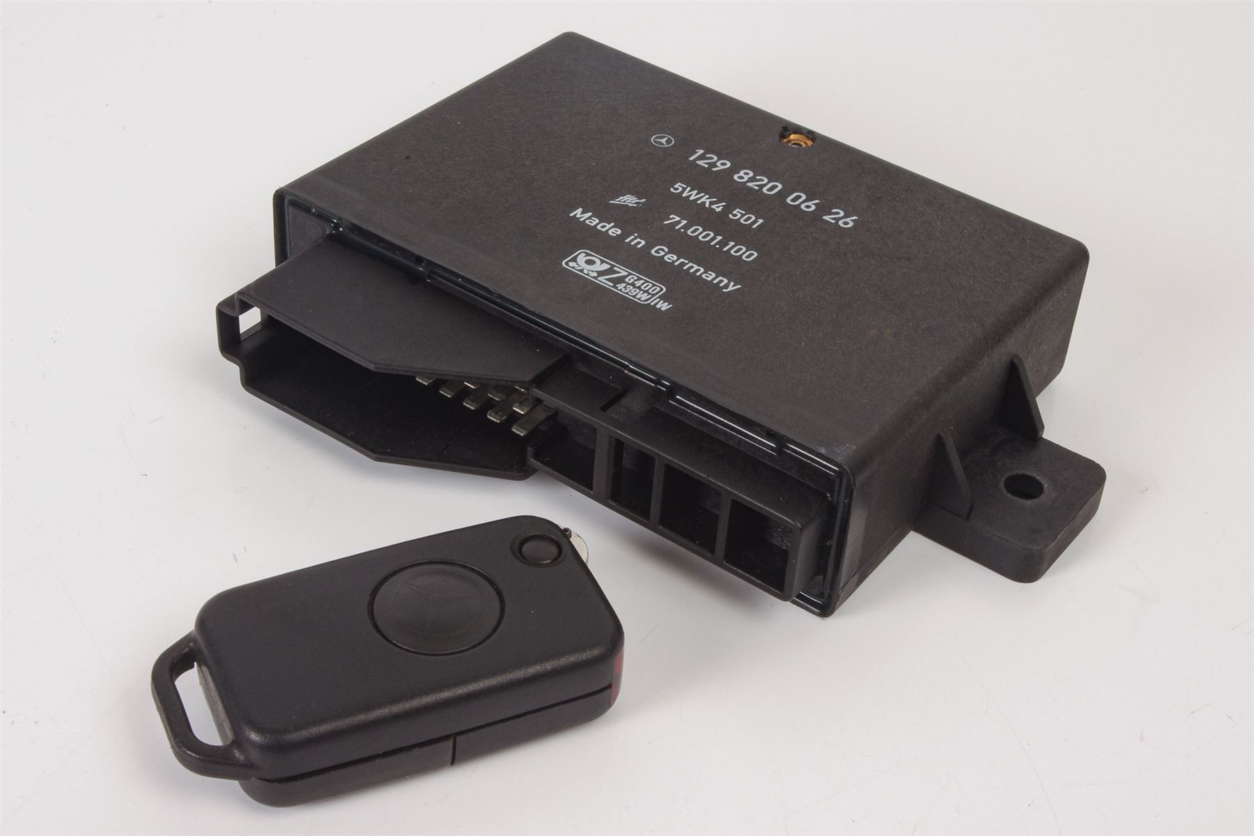 Mercedes 1298200626 Infrared Control Unit Key Fob Coded Set | W124 E R129 SL...