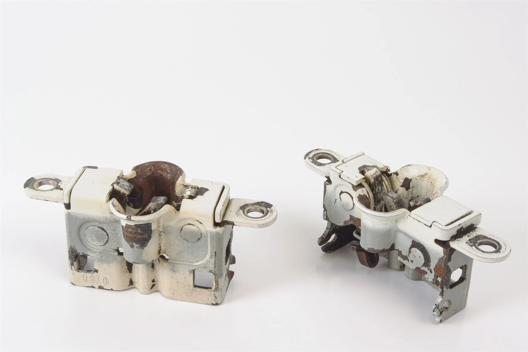 Mercedes 2028800160 Bonnet Catch x2 | R129 SL W140 S R170 SLK W202 C W638 V