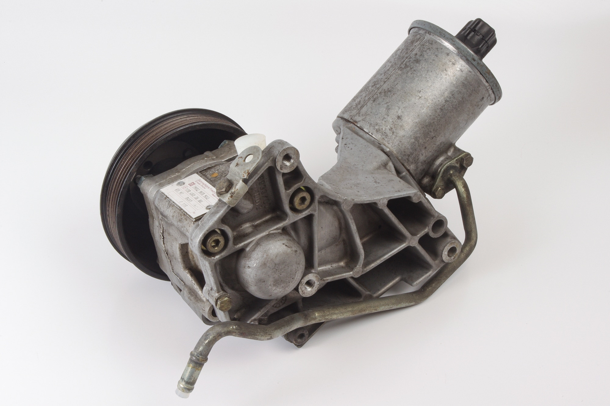 Mercedes 1294602680 Power Steering Pump - Front (a) | W124 E R129 SL