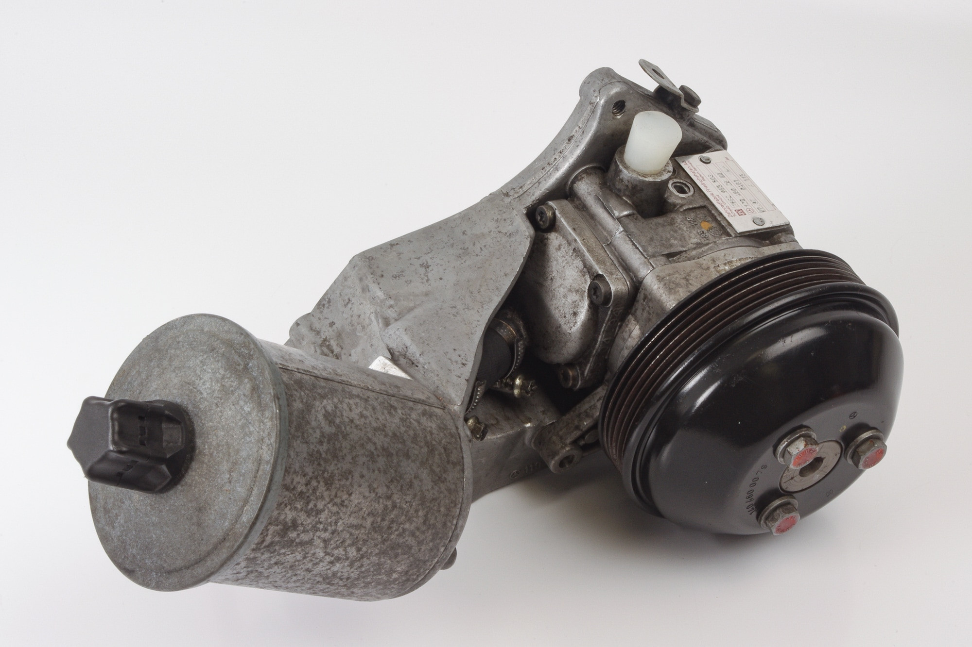 Mercedes 1294602680 Power Steering Pump - Front (a) | W124 E R129 SL