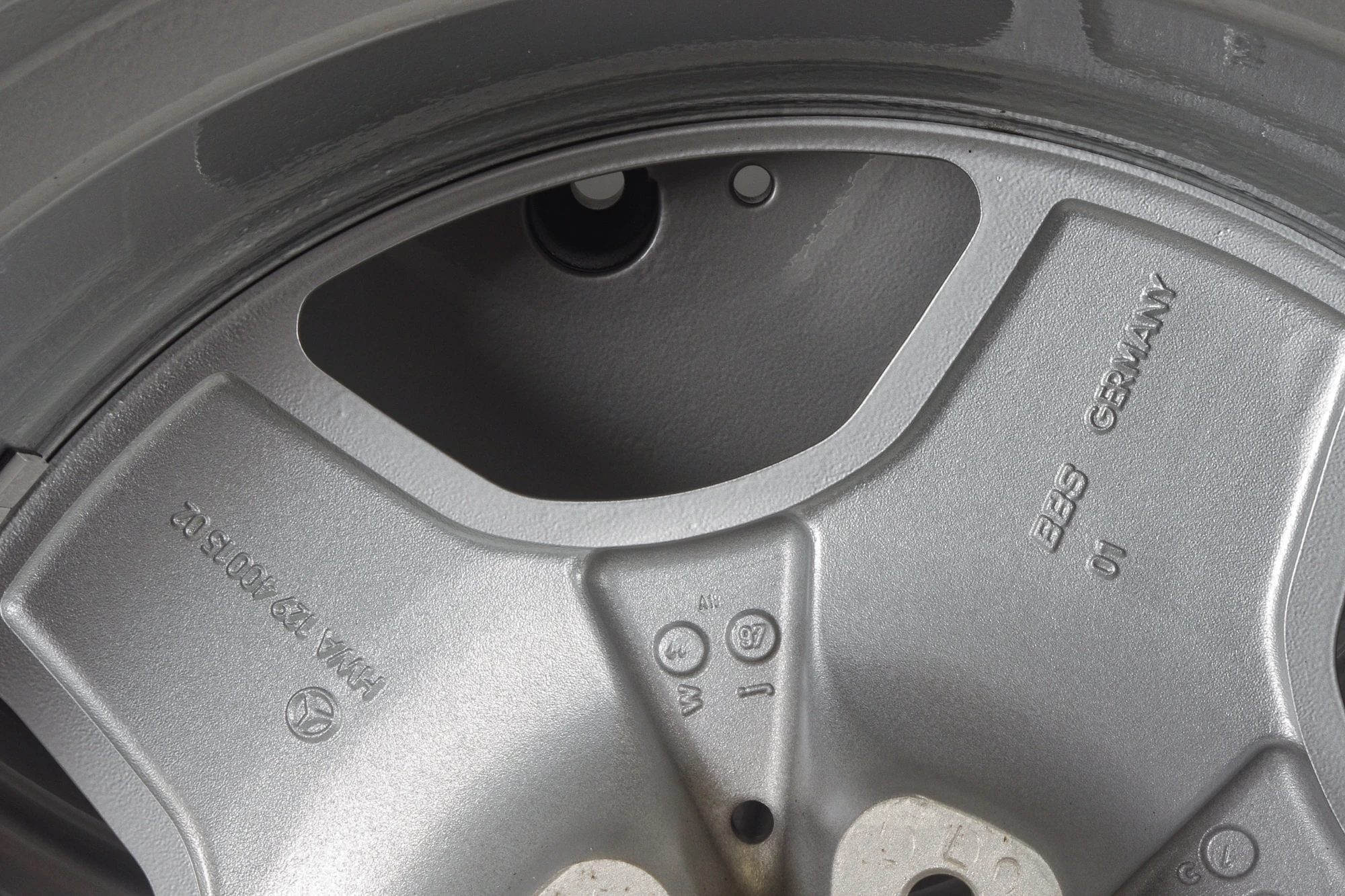 Mercedes 1294001702 AMG Alloy Wheel x4 (a) (Refurb.) | R129 SL W201 C