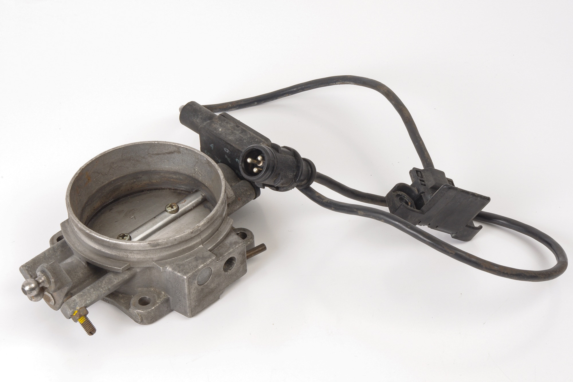 Mercedes 0021402253 Throttle Body (a) | W124 C124 A124 S124 E R129 SL