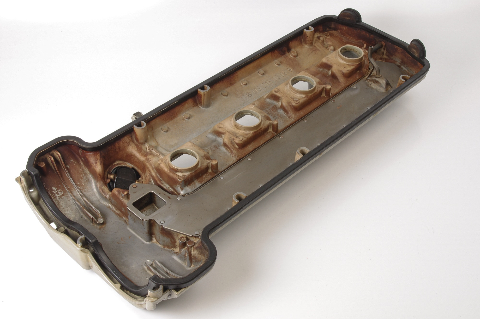 Mercedes 1190160205 Valve Cylinder Head Cover - Right | W124 E R129 SL W140 S
