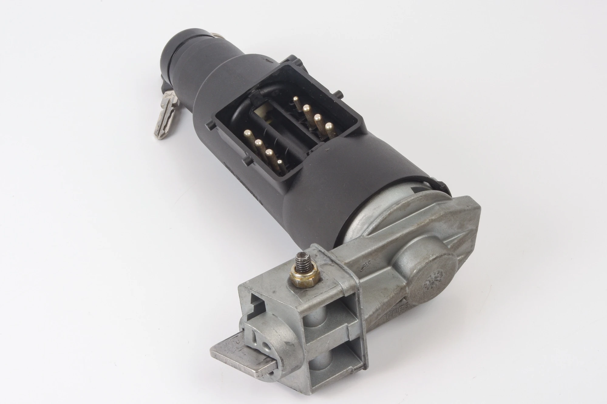 Mercedes 2104620030 Ignition Barrel | R129 SL W140 V140 C140 S W210 S210 E