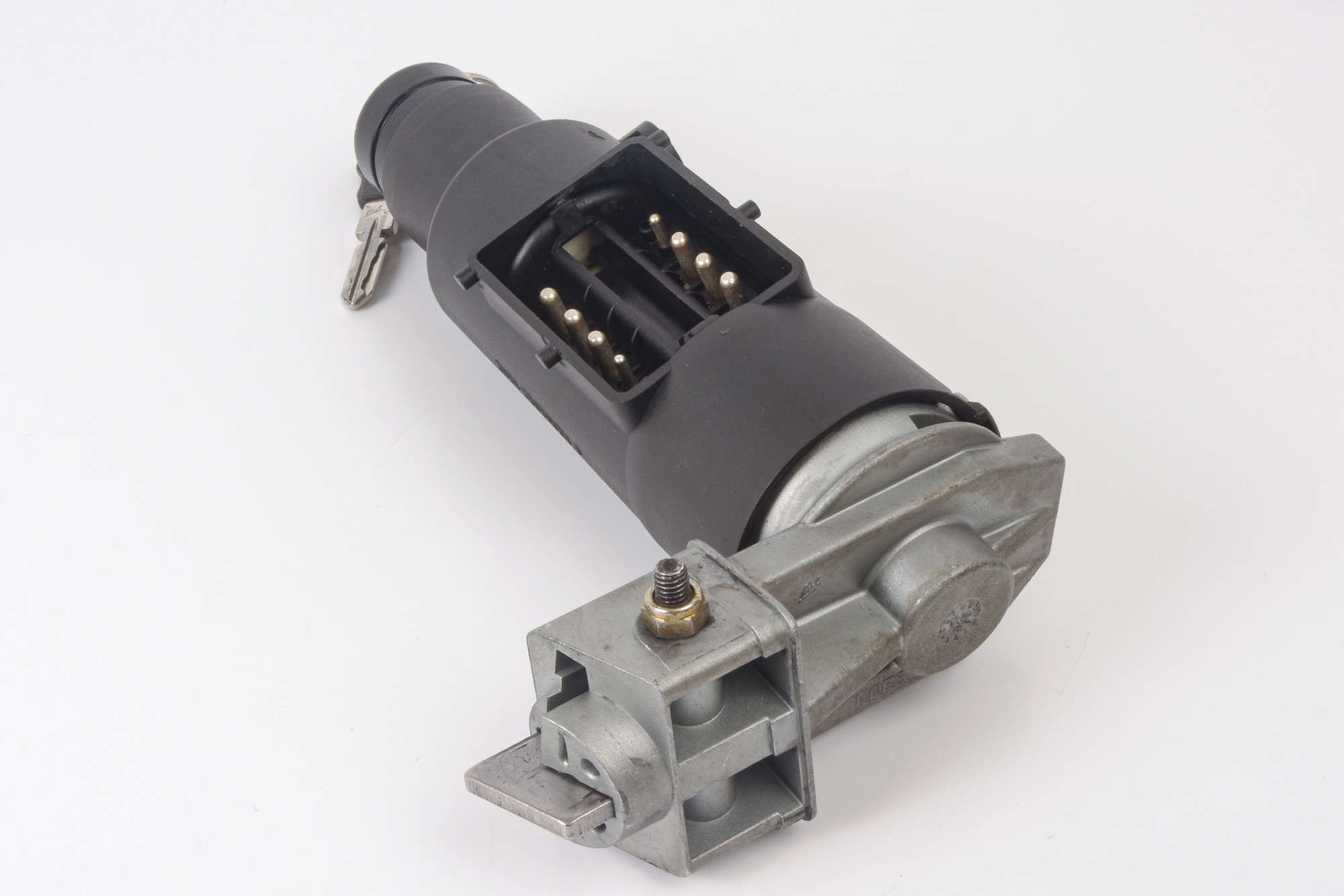 Mercedes 2104620030 Ignition Barrel | R129 SL W140 V140 C140 S W210 S210 E