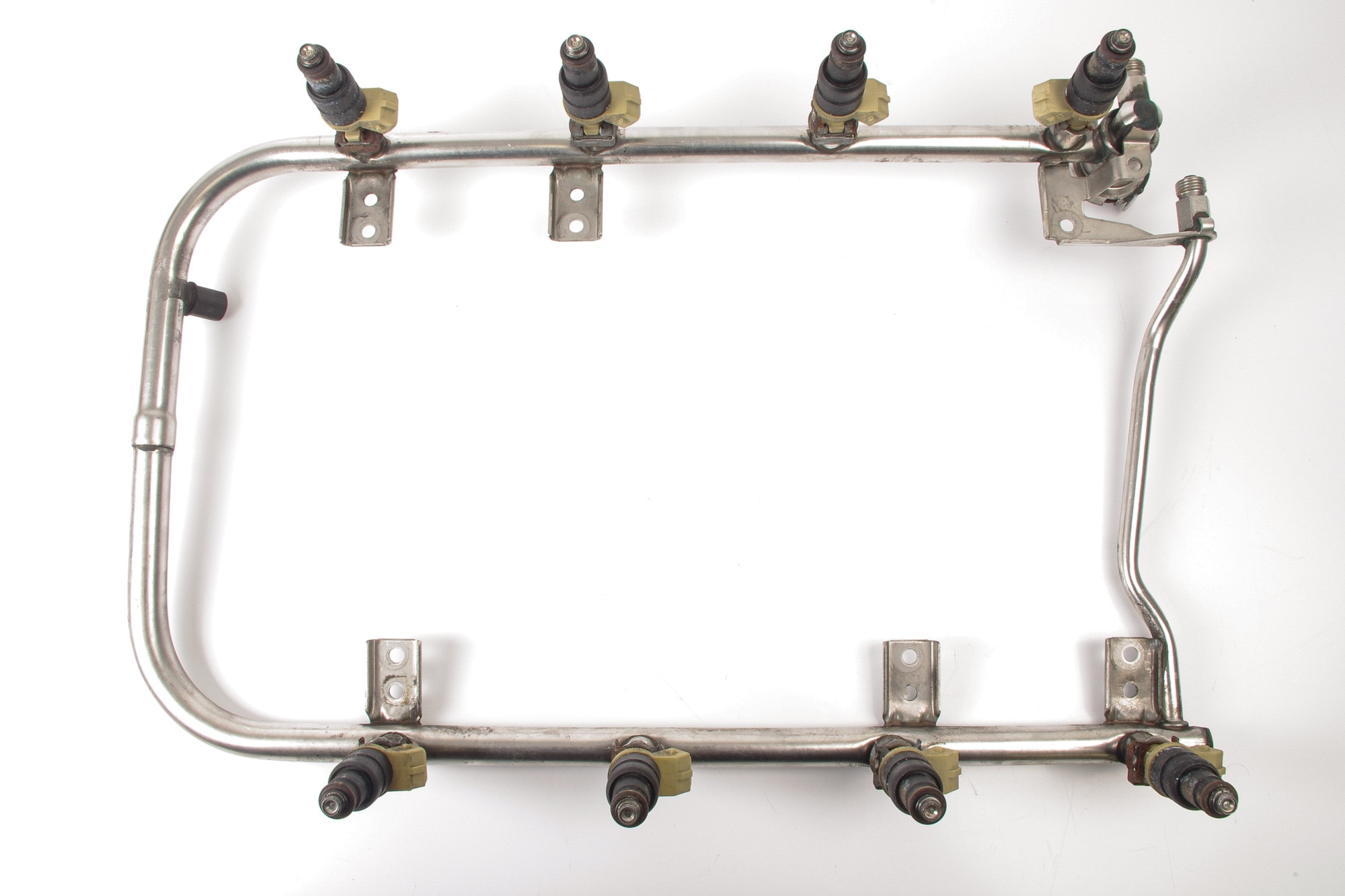 Mercedes 1190700895 Fuel Rail (b) | W124 W210 E R129 SL W140 S