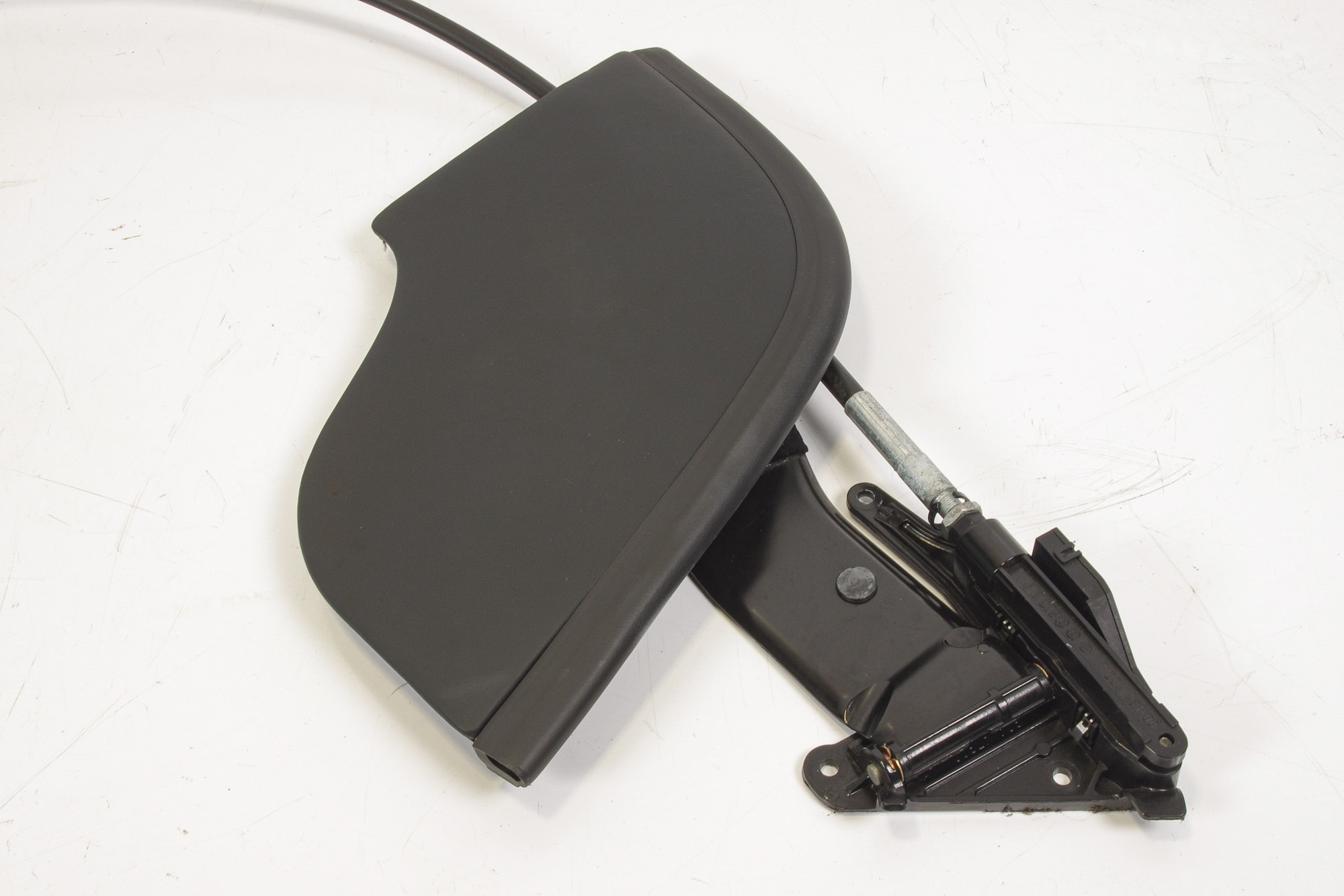 Mercedes 2307500806 Hat Tray Flaps & Motor - Black (a) | R230 SL