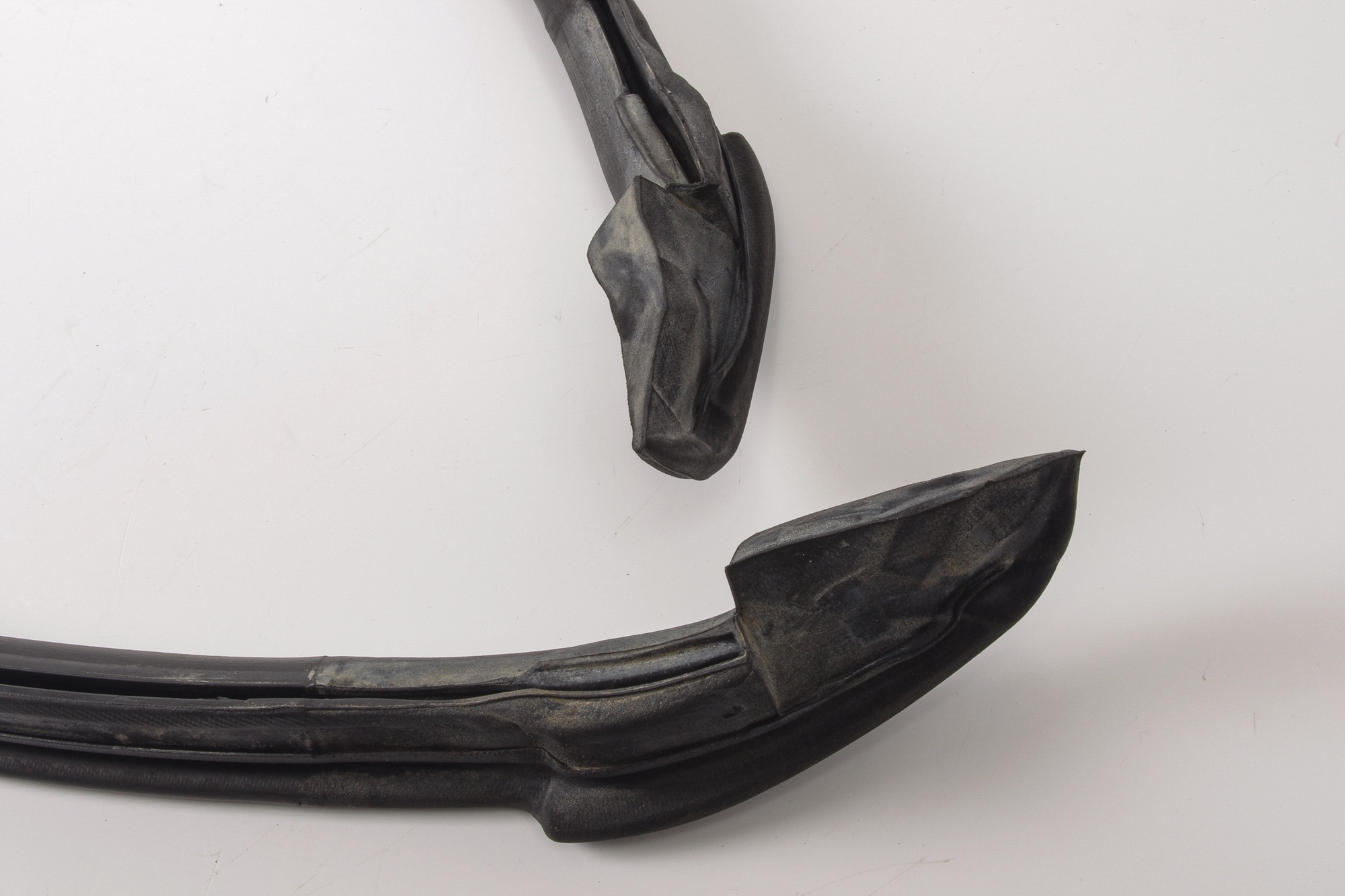 Mercedes 1297702798 Roof Seal | R129 SL