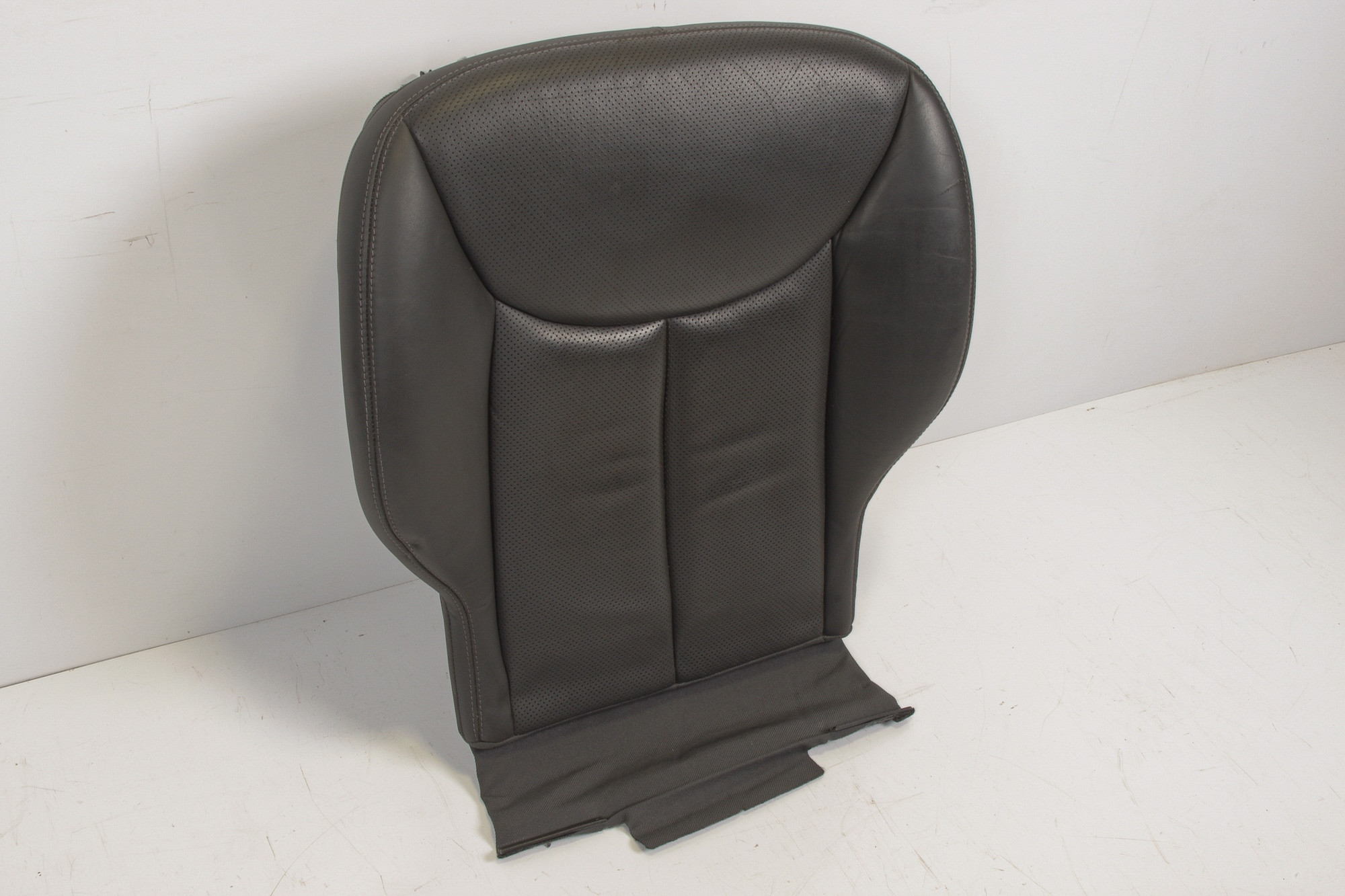 Mercedes 2309100446 Seat Base - Right Grey | R230 SL