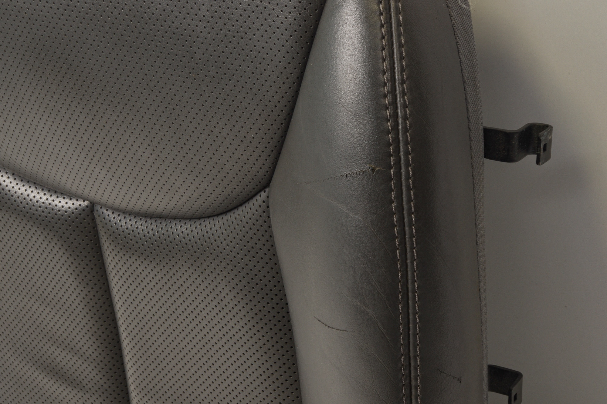 Mercedes 2309100446 Seat Base - Right Grey | R230 SL