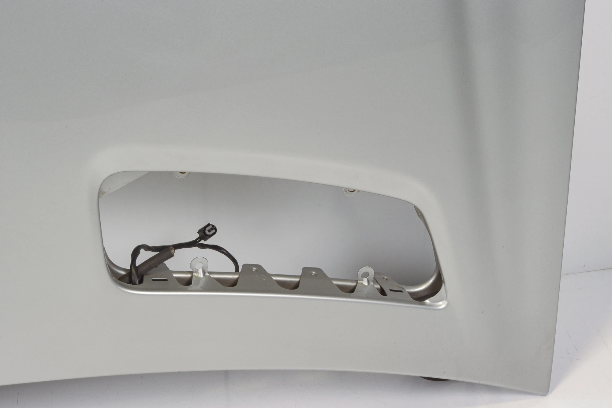 Mercedes 2308800057 Bonnet - Silver (a) | R230 SL