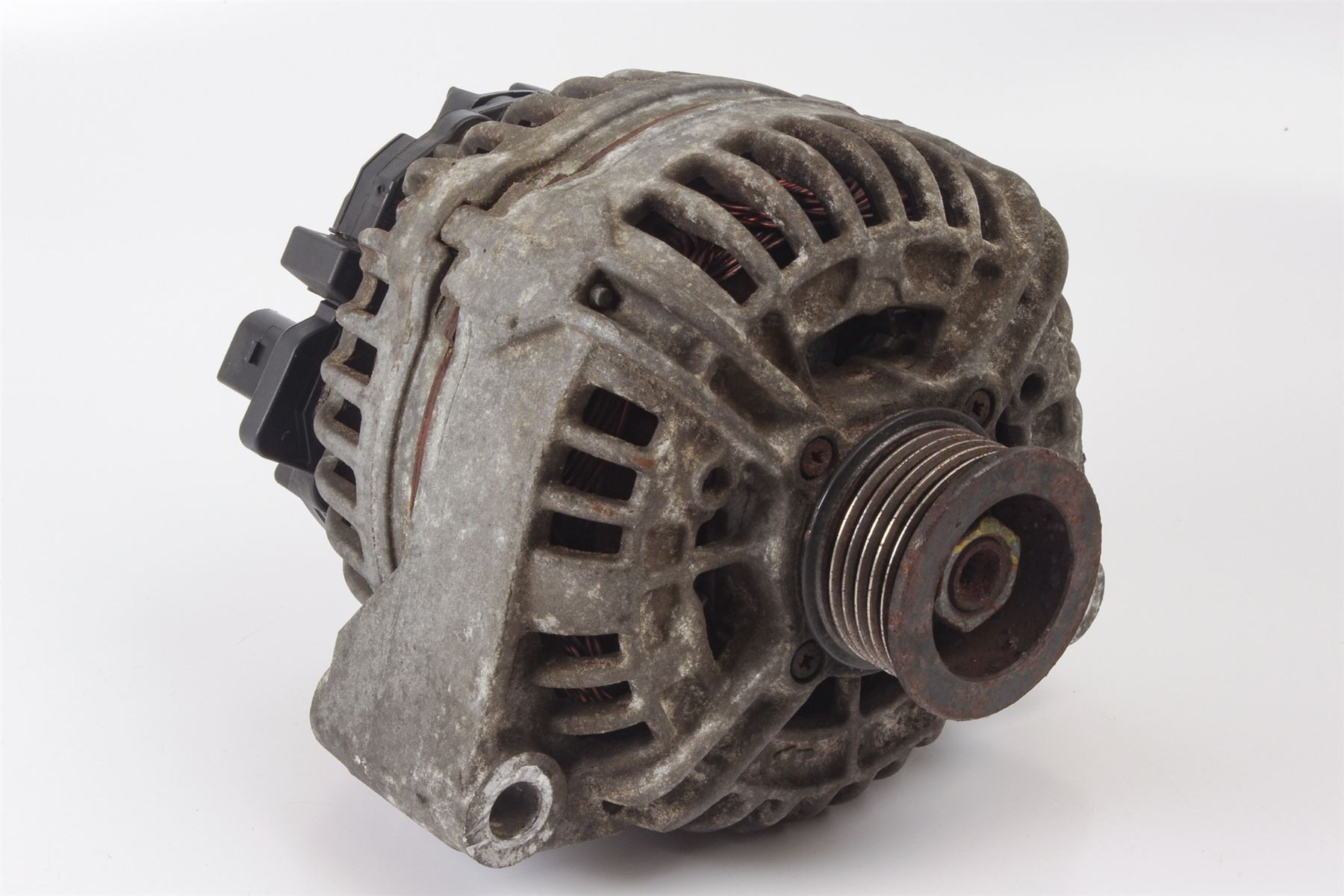 Mercedes 0121541302 Alternator (a) | C199 R199 Z199 SLR C208 A208 CLK W210...