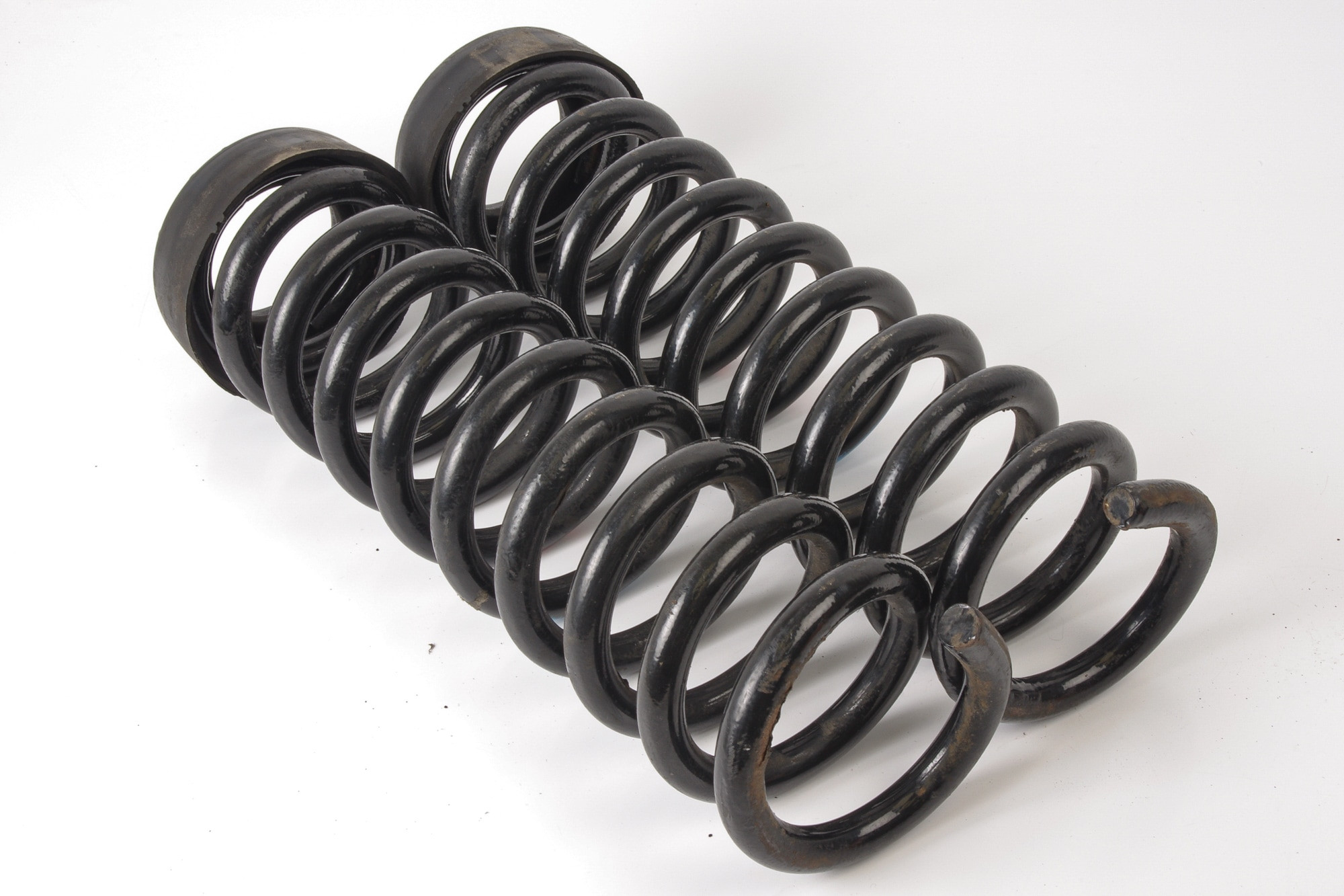 Mercedes 1293211604 Suspension Coil Spring x2 - Front (a) | R129 SL