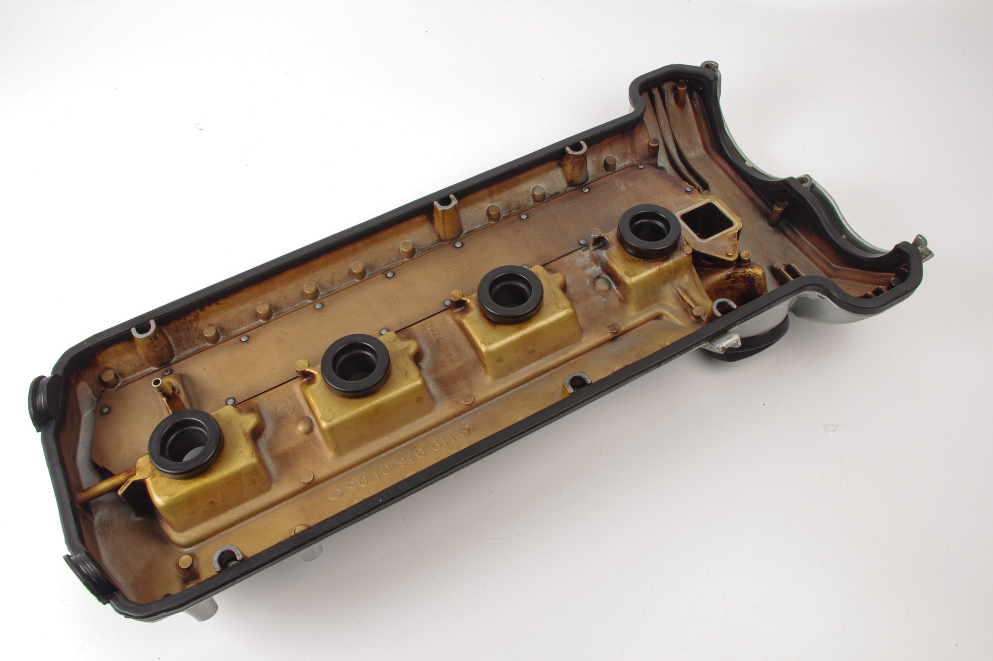 Mercedes 1190160205 Valve Cylinder Head Cover - Right (a) | W124 E R129 SL...
