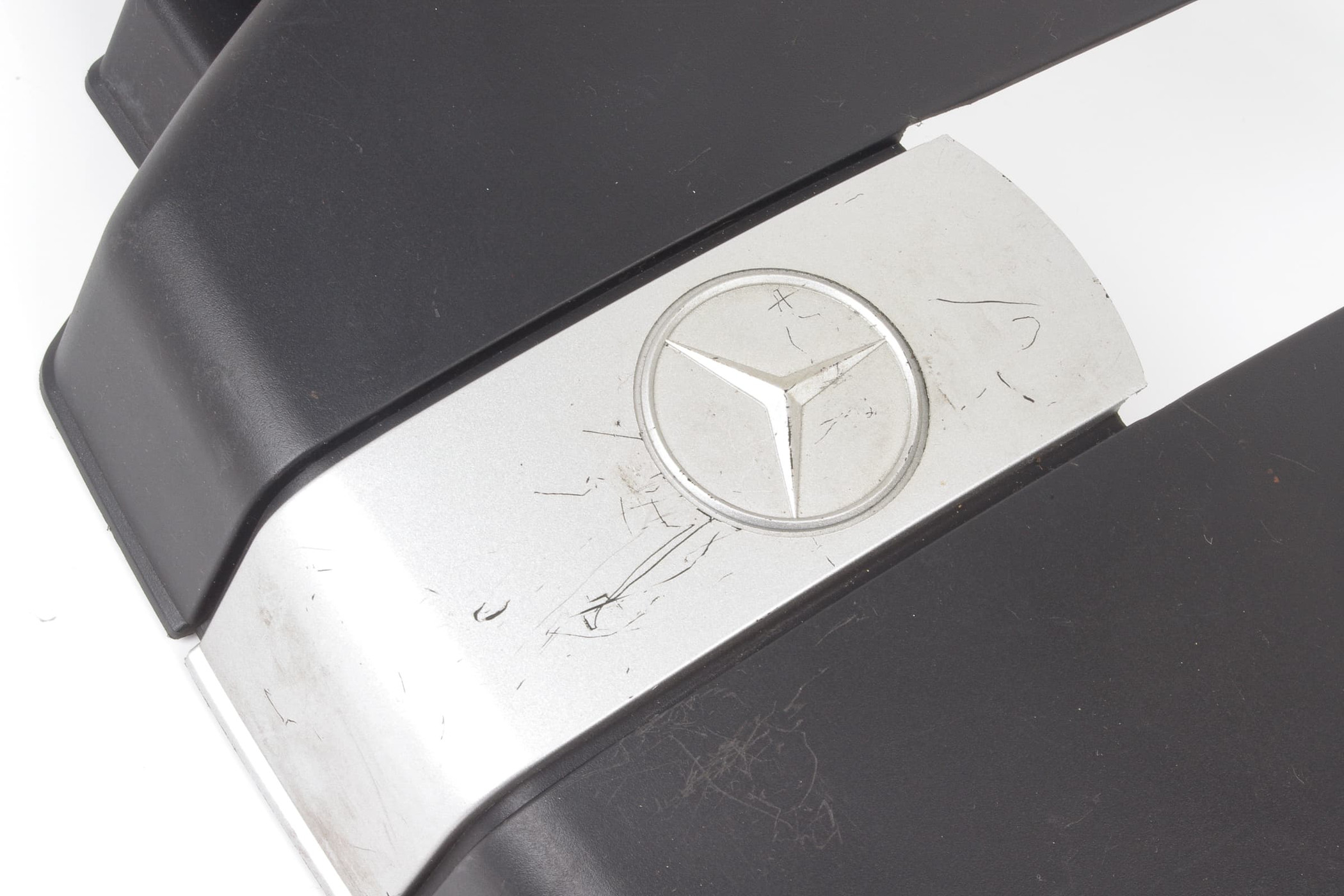 Mercedes 1120100367 Engine Cover (a) | R129 R230 SL W203 CL203 C C209 A209...