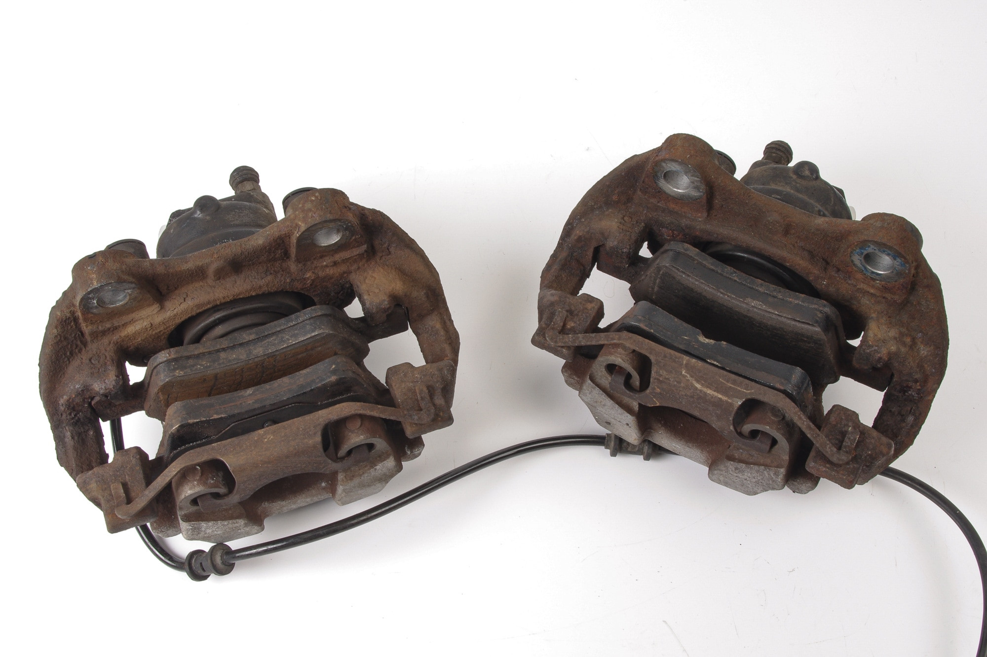 Mercedes 0024202783 Brake Caliper x2 - Rear (a) | W211 E C219 CLS W221 S R230 SL