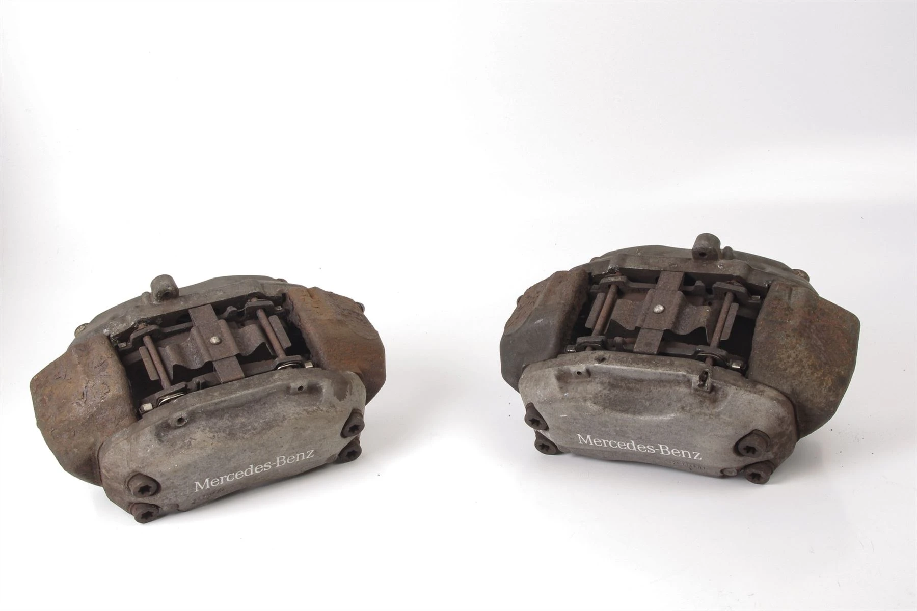 Mercedes 0024202383 Brake Caliper x2 - Front (c) | W211 E C215 CL C219 CLS...