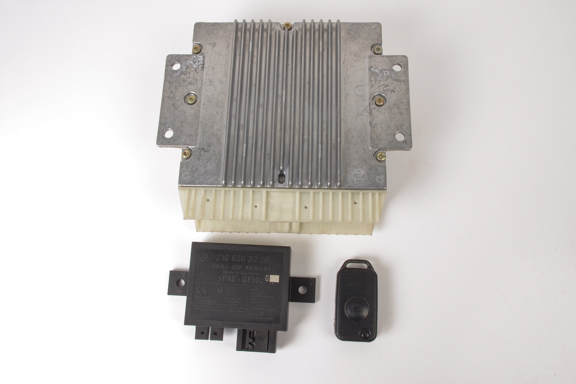 Mercedes 0215452132 Engine ECU Key Fob Coded Set | R129 SL W140 V140 C140 S