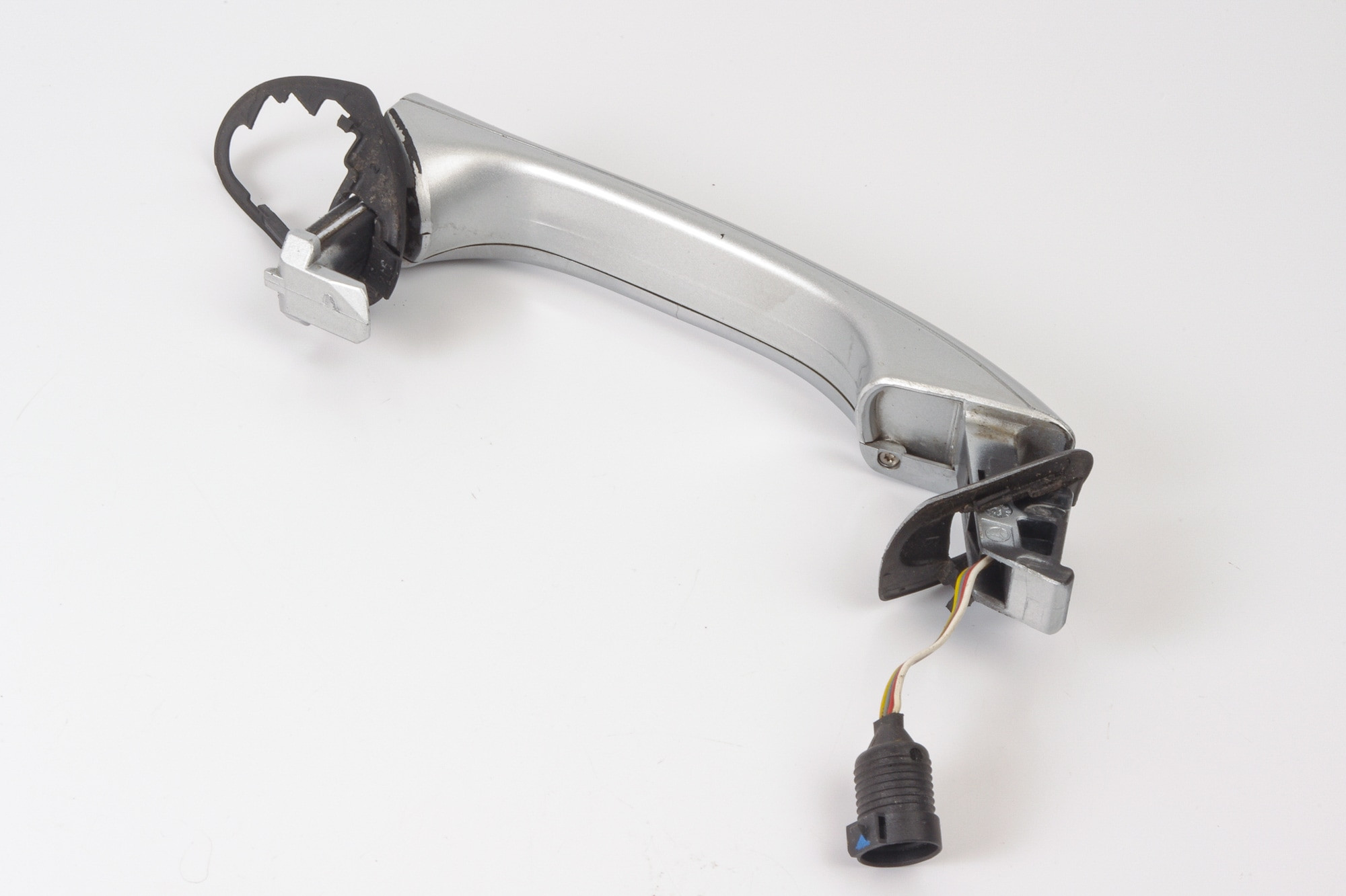 Mercedes 2307601870 Exterior Door Handle - Right Silver | R230 SL