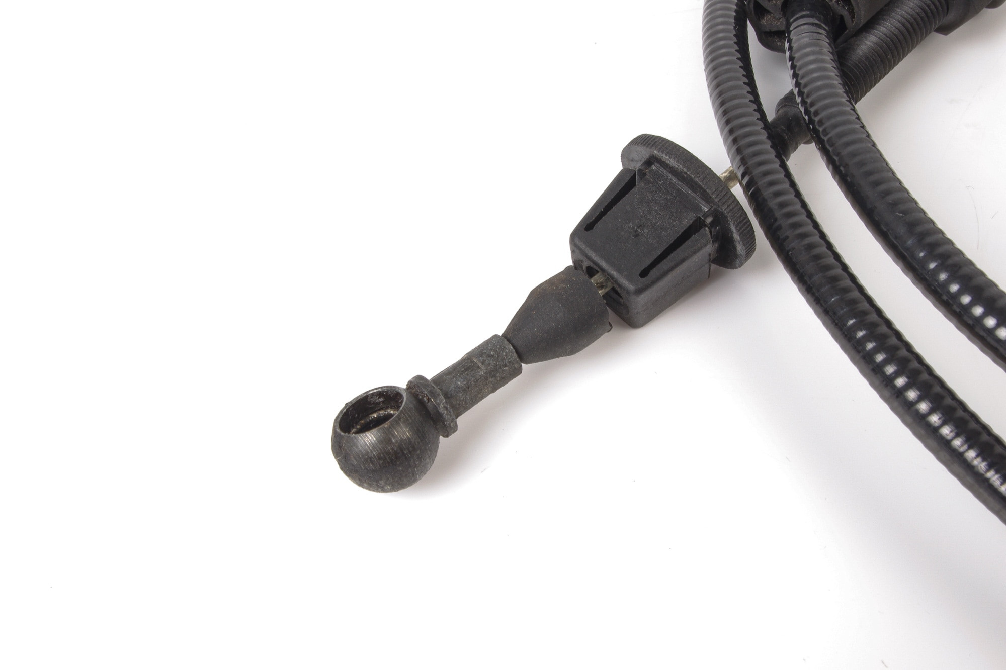 Mercedes 1293003330 Throttle Wire | R129 SL