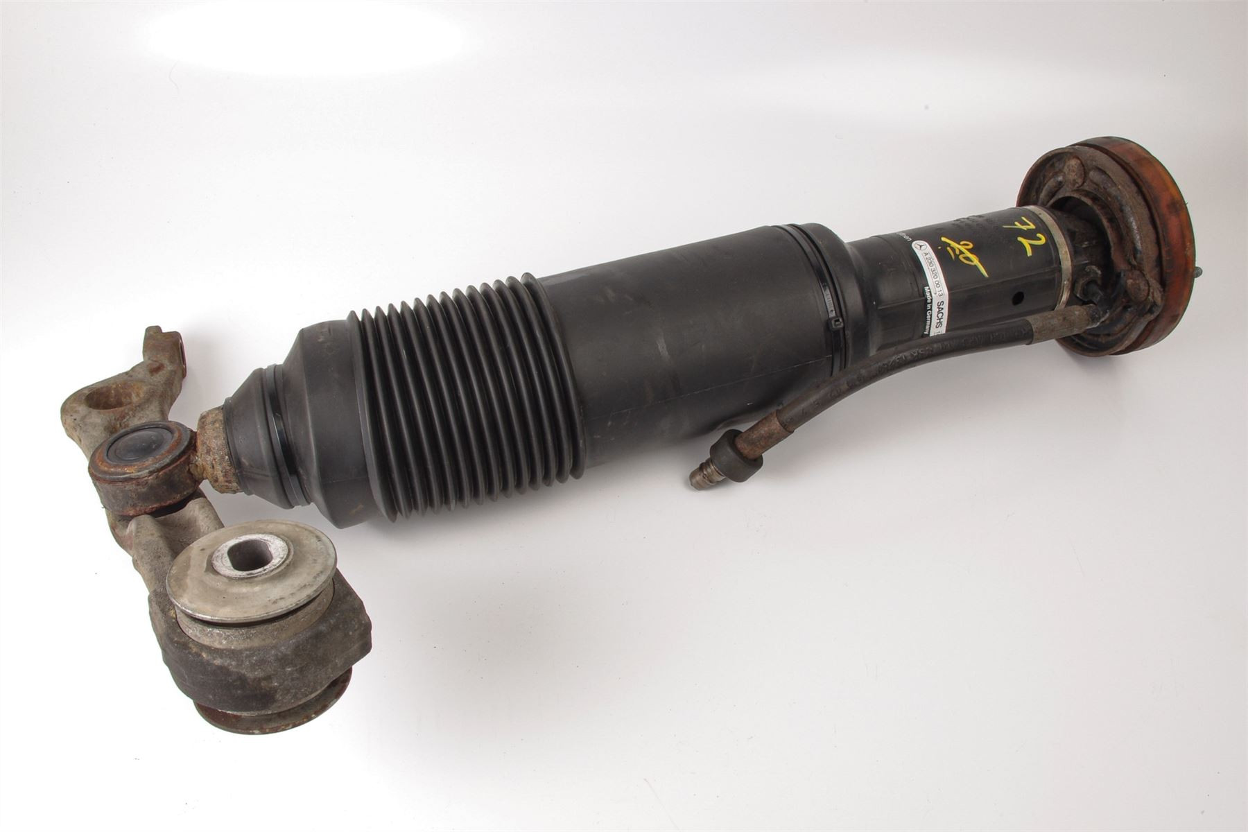 Mercedes 2303200013 ABC Strut - Front Left (a) | R230 SL