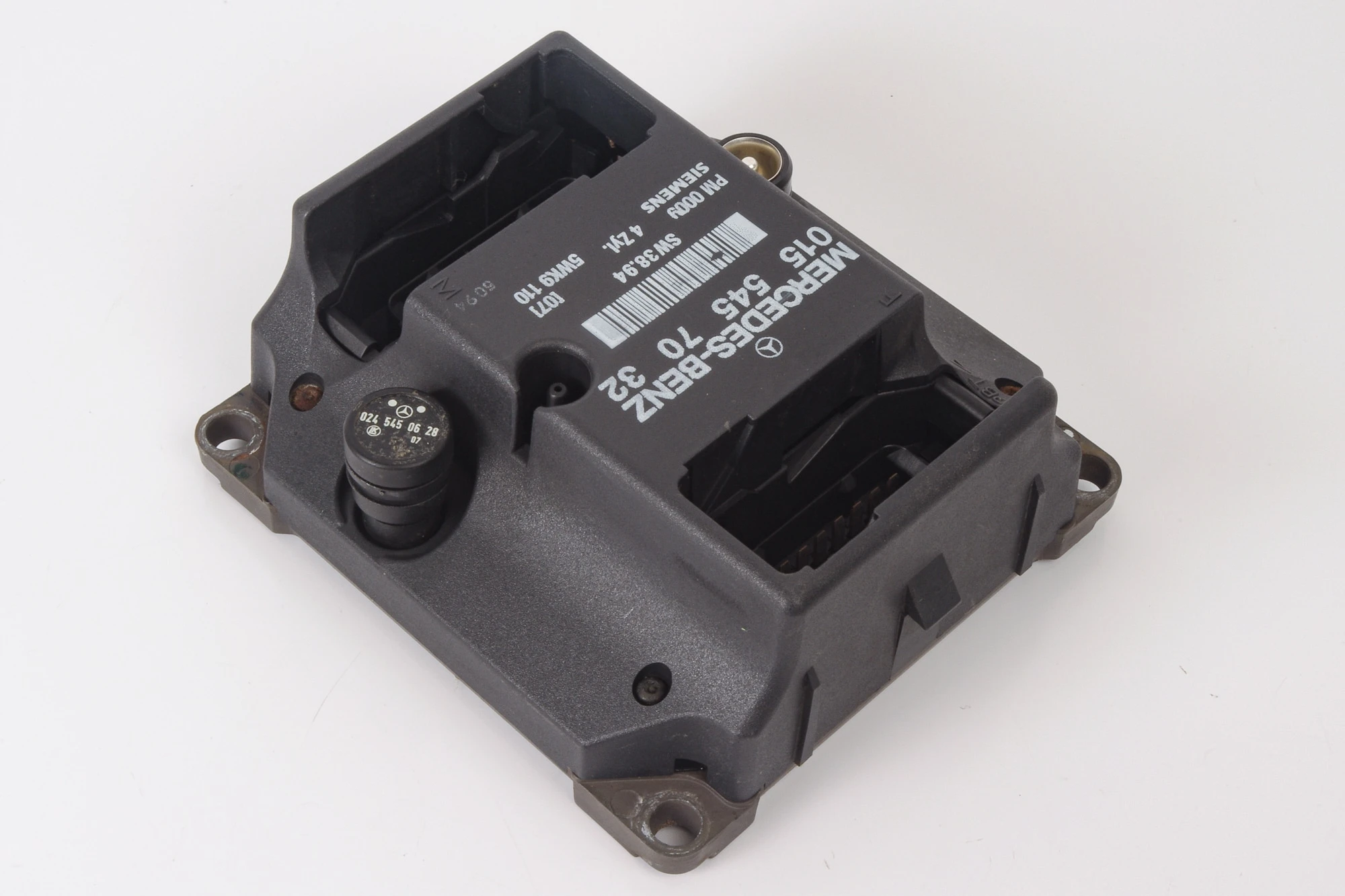 Mercedes 0155457032 Ignition Control Module | W124 C124 A124 S124 E