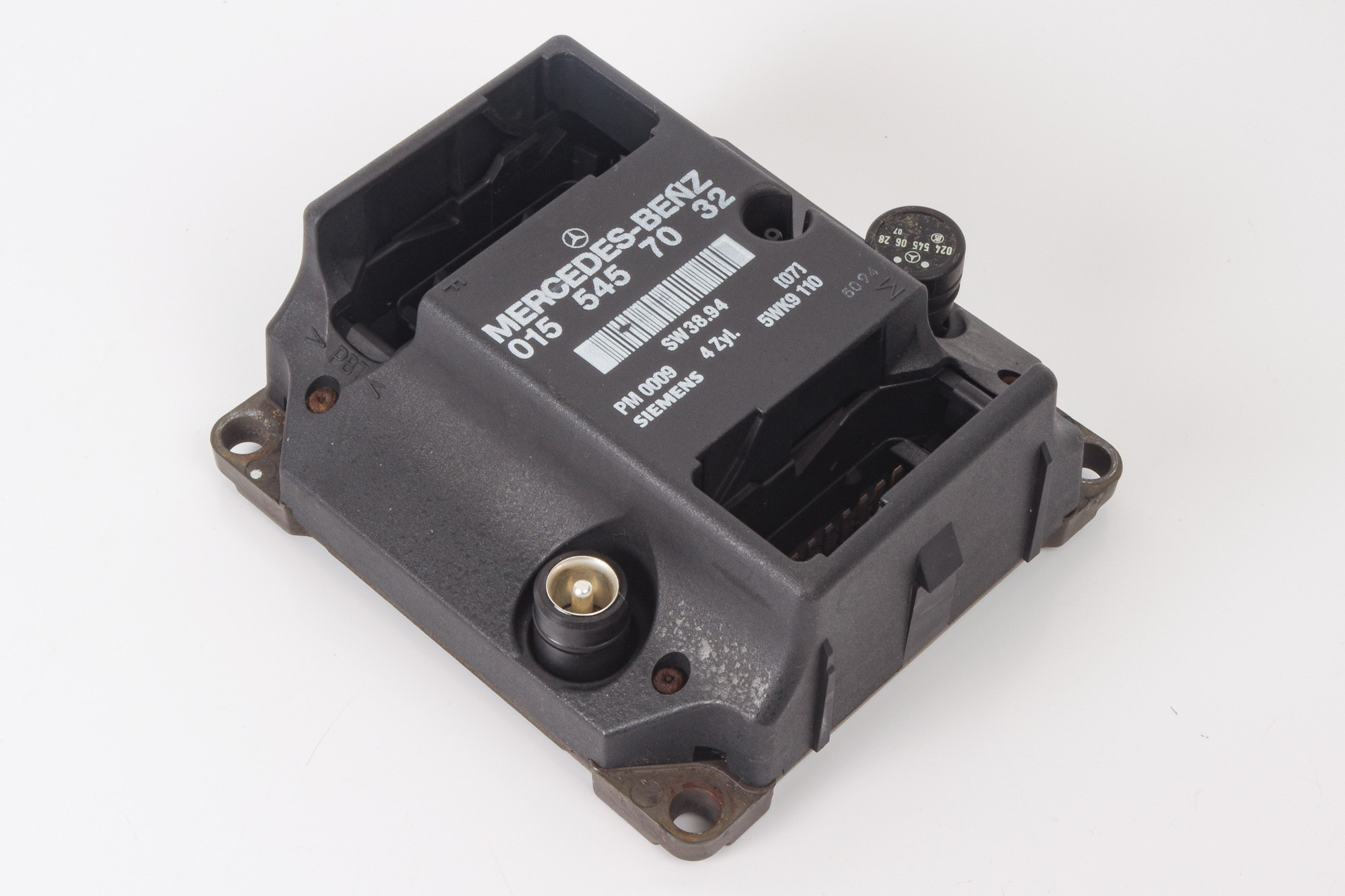 Mercedes 0155457032 Ignition Control Module | W124 C124 A124 S124 E