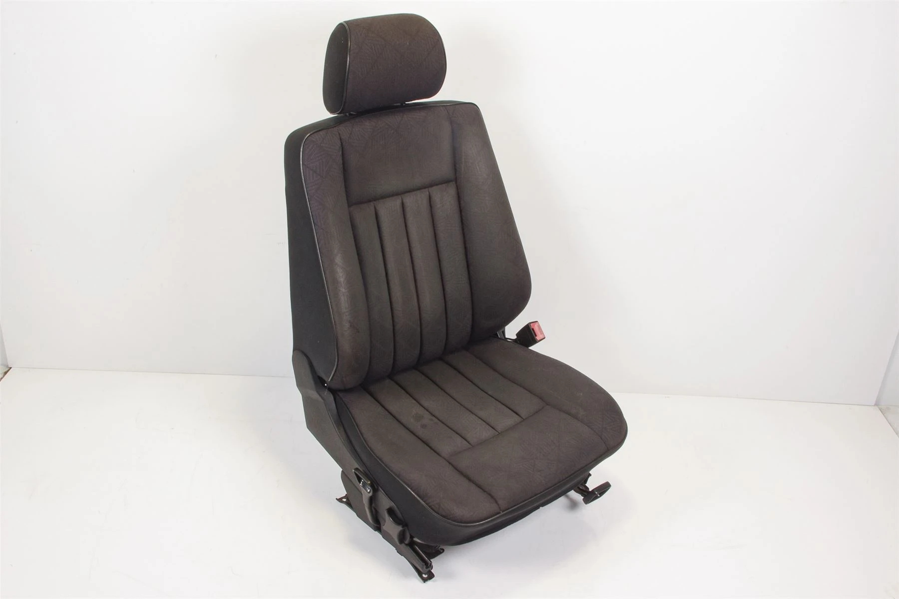Mercedes 1249104150 Seat - Front Right Black | S124 W124 V124 C124 A124 E