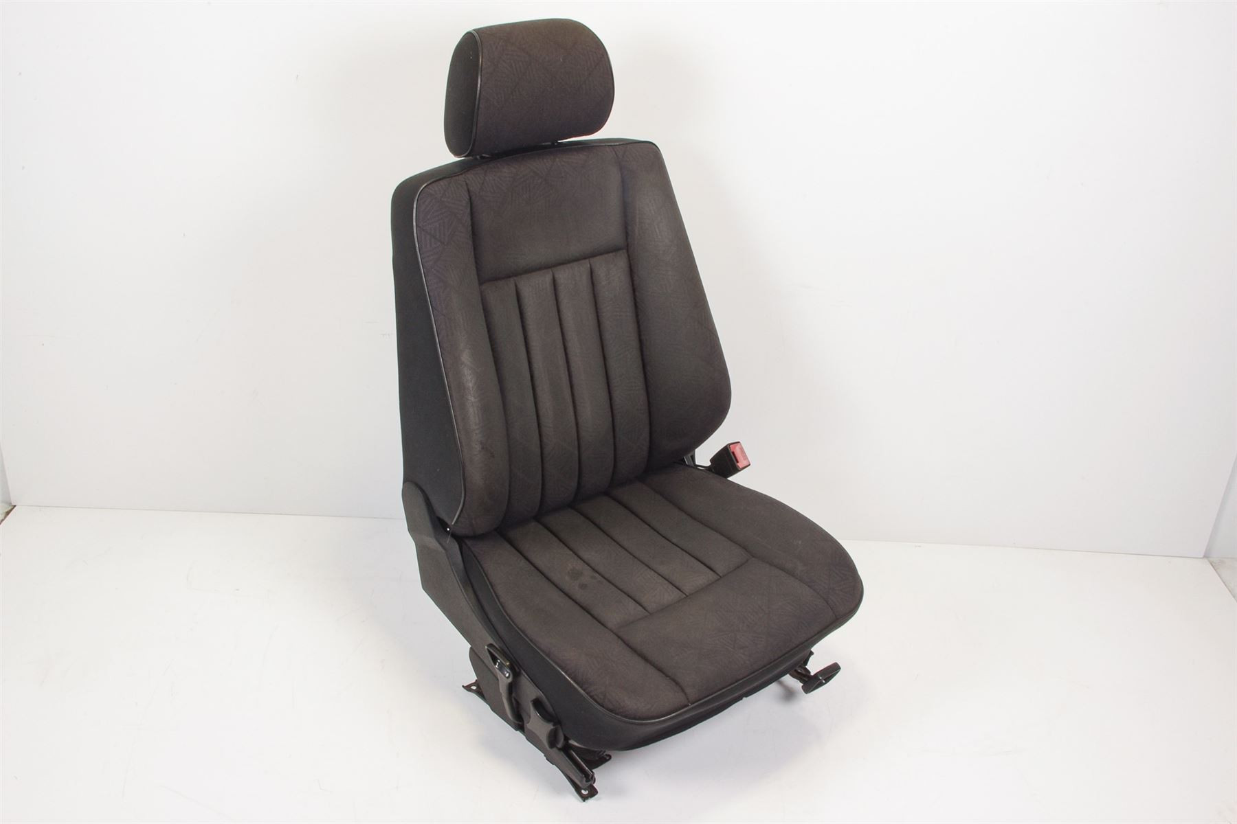 Mercedes 1249104150 Seat - Front Right Black | S124 W124 V124 C124 A124 E