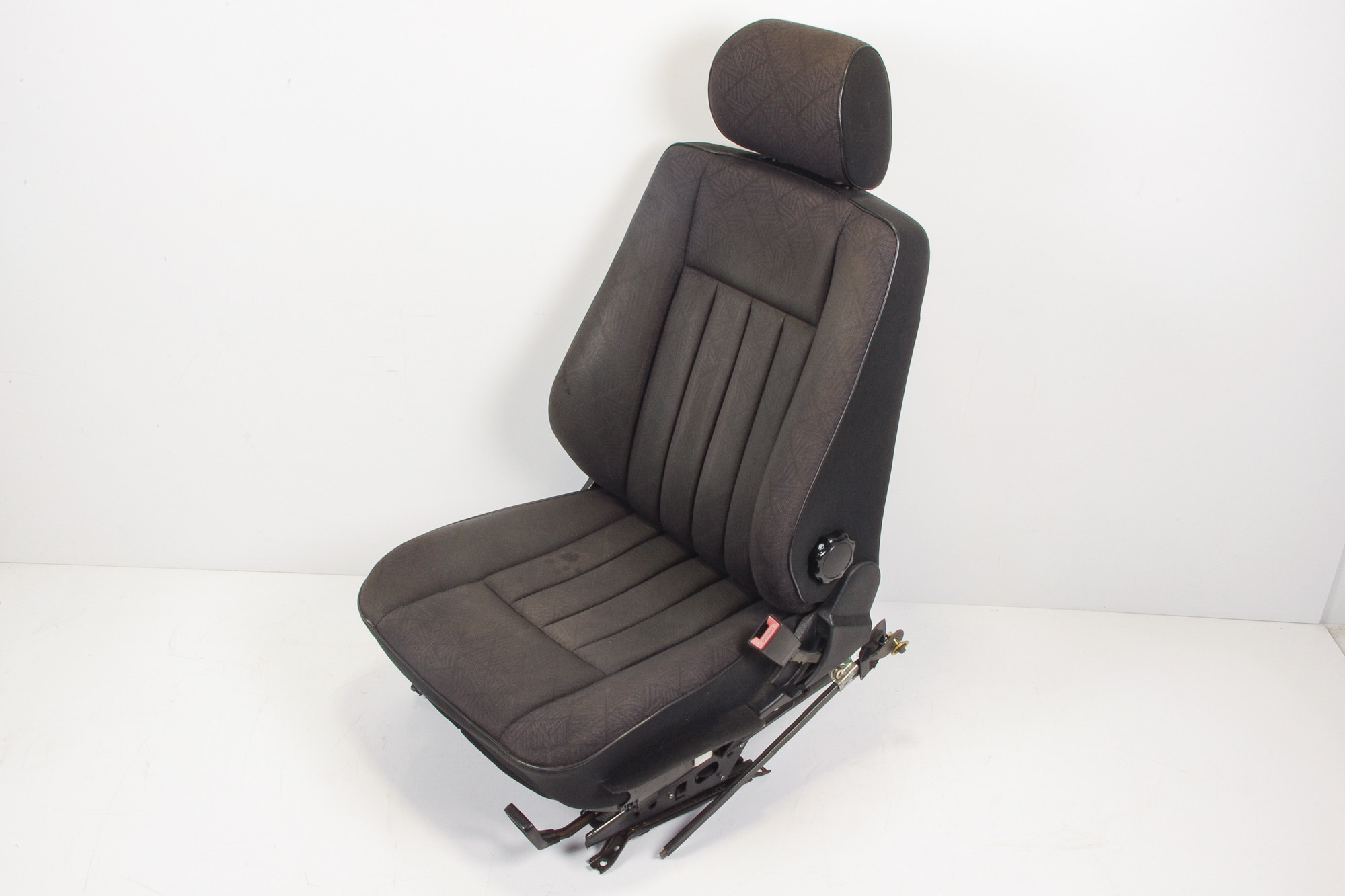 Mercedes 1249104150 Seat - Front Right Black | S124 W124 V124 C124 A124 E