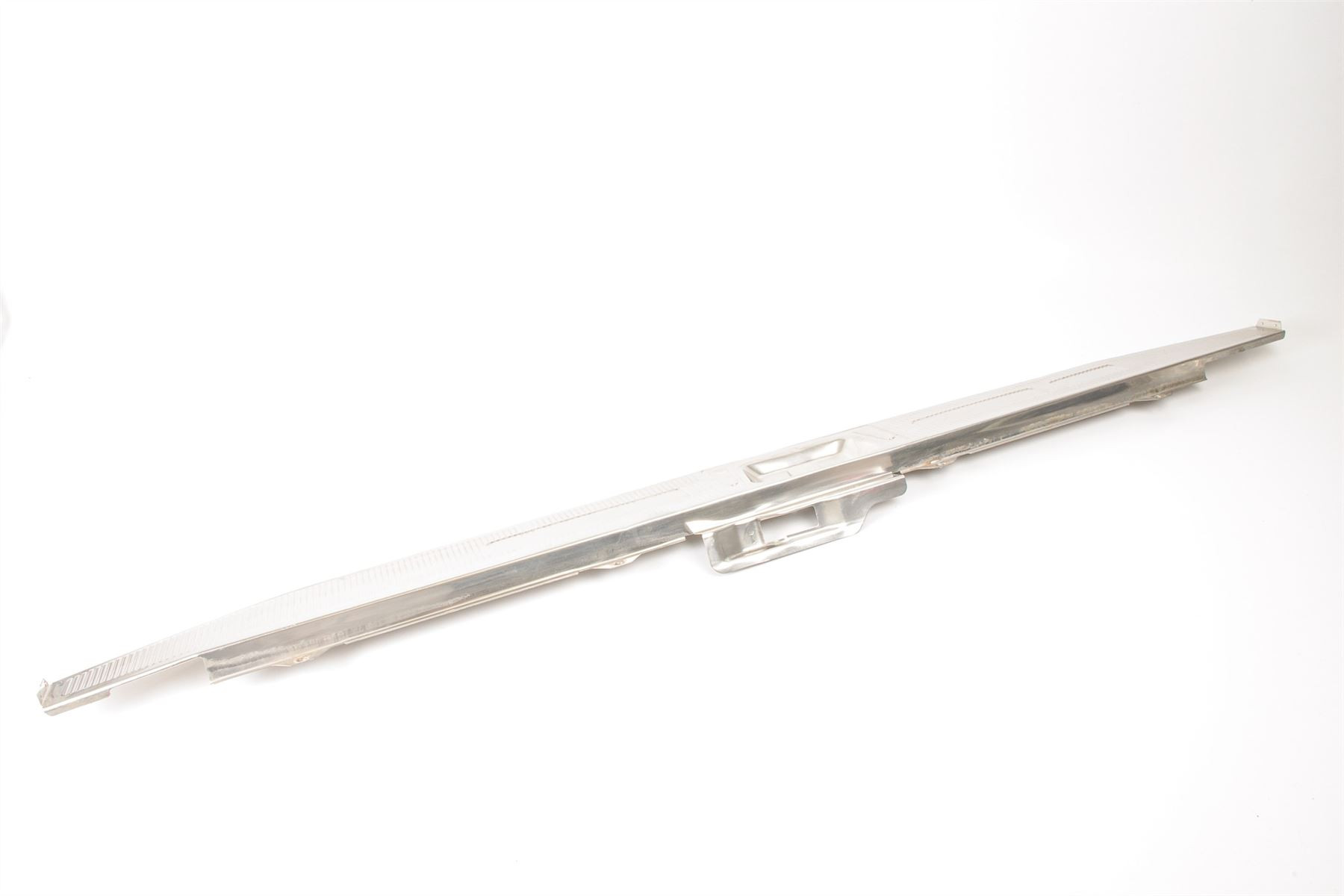 Mercedes 1246980089 Boot chrome Trim - Rear | S124 E