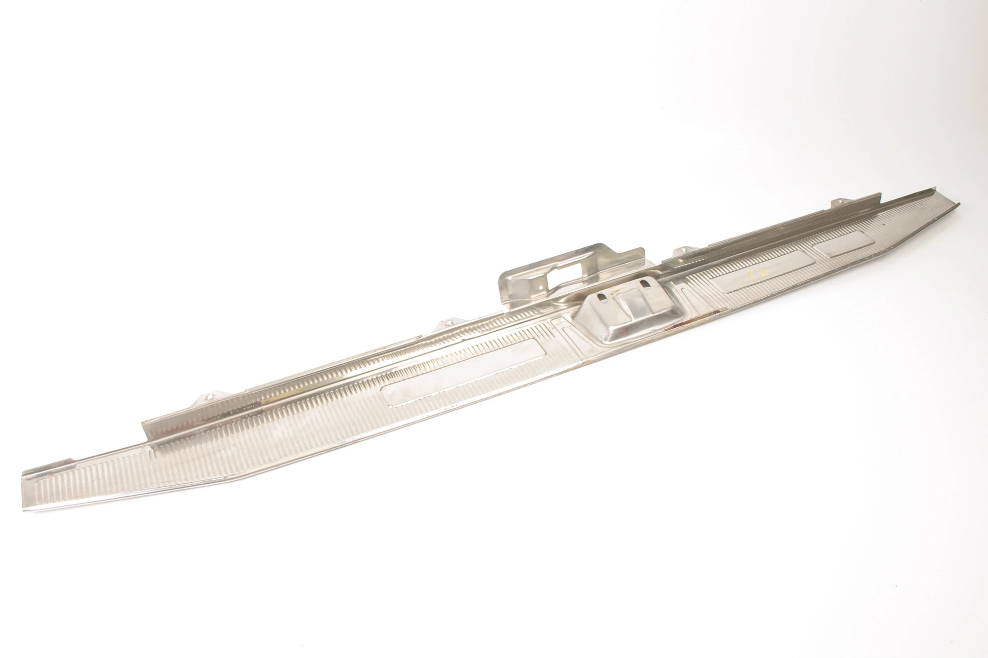 Mercedes 1246980089 Boot chrome Trim - Rear | S124 E