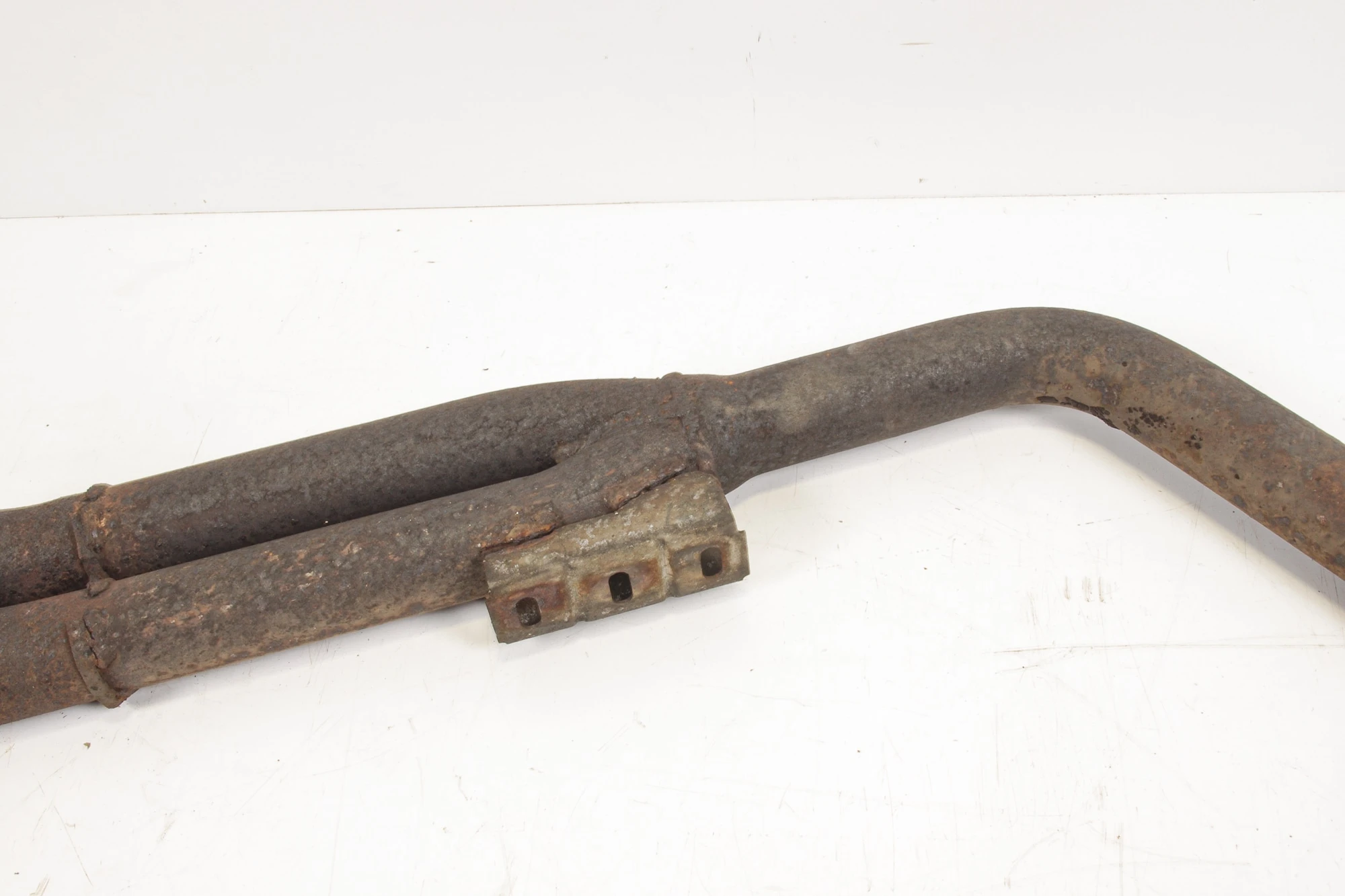 Mercedes 1244909120 Catalytic Converter | W124 C124 A124 S124 E