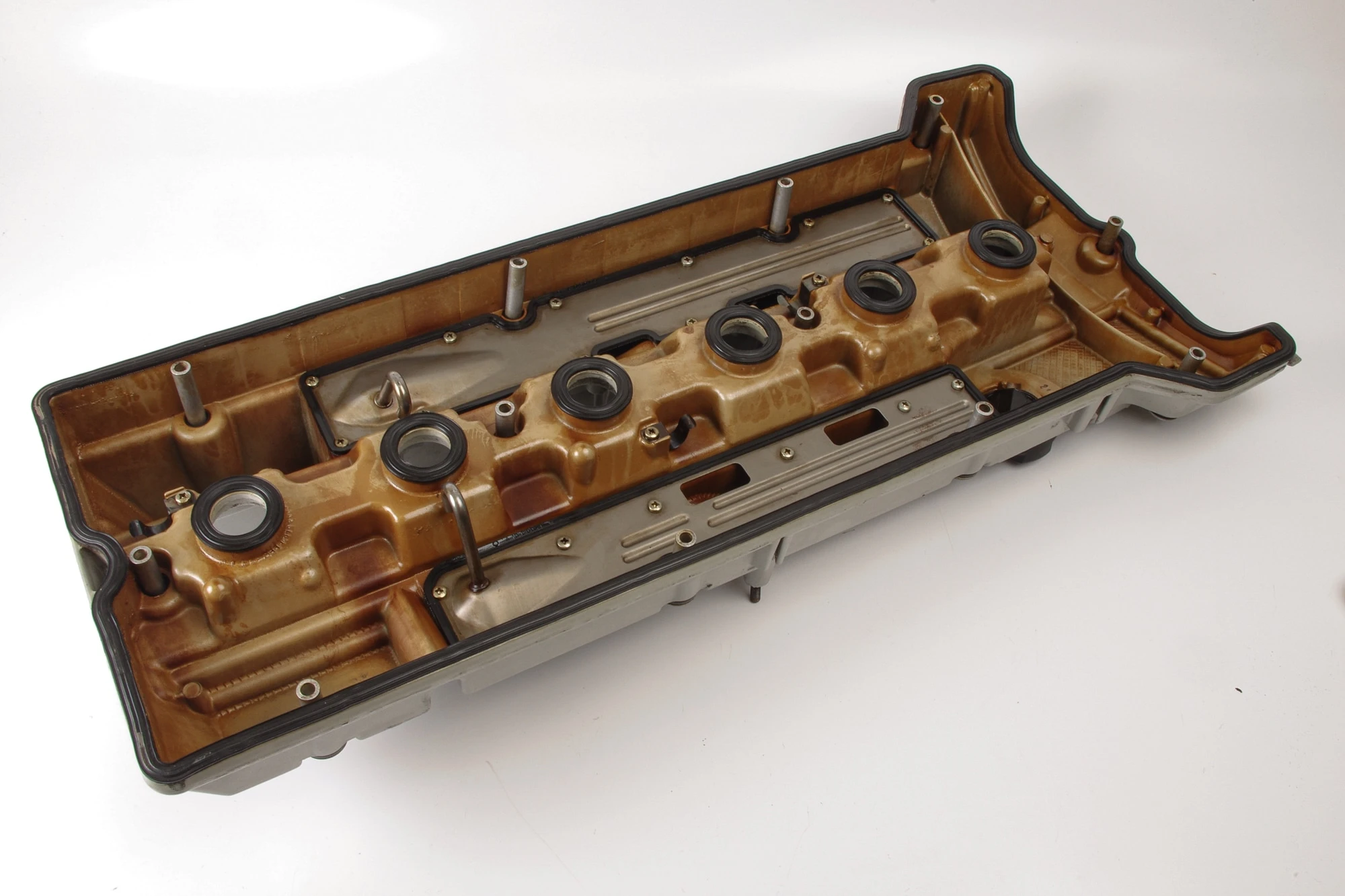 Mercedes 1040161405 Valve Cylinder Head Cover (a) | W123 W124 W210 E R129 SL...