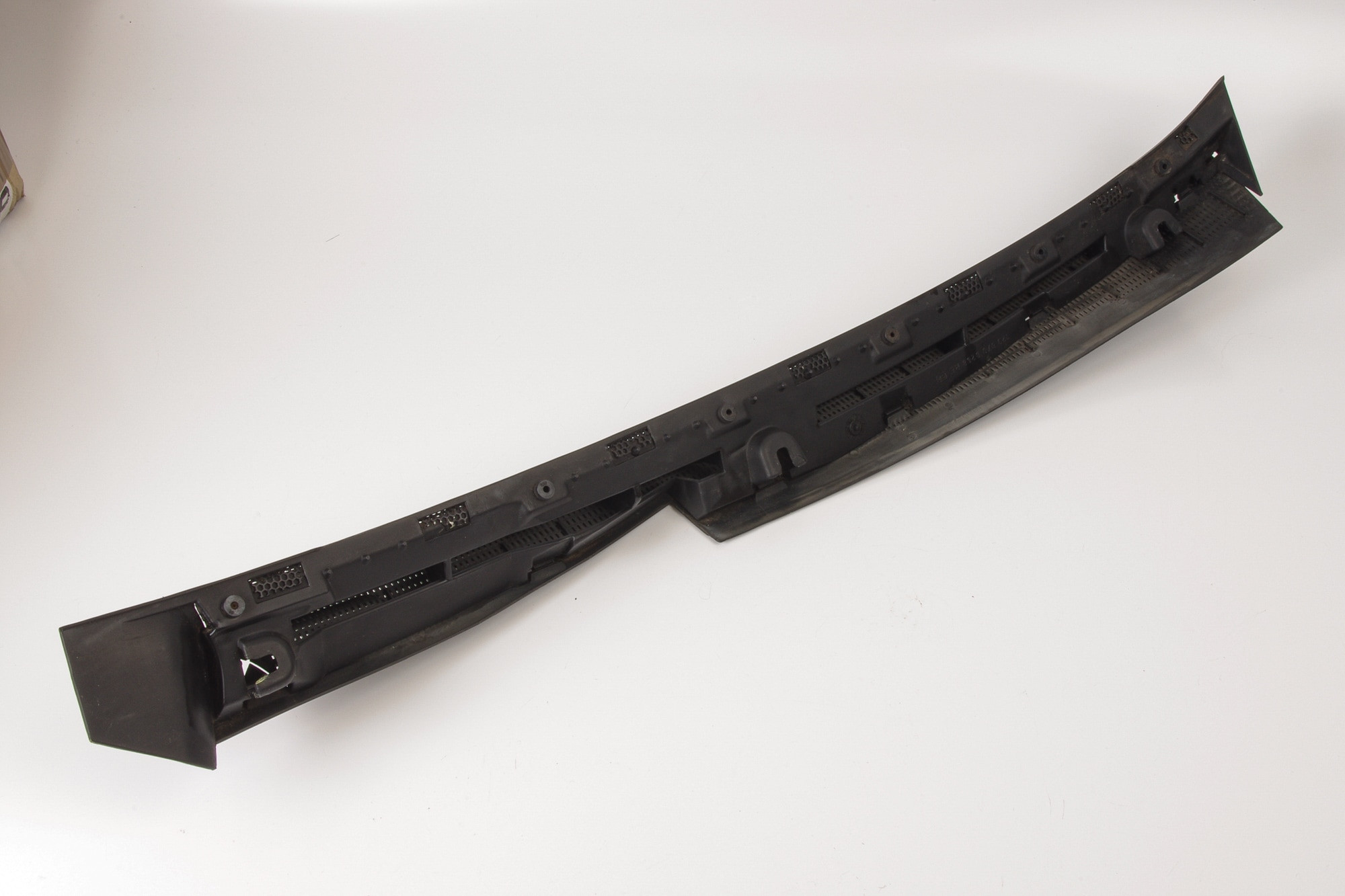 Mercedes 1296700208 Windscreen Lower Grille - Right (b) | R129 SL