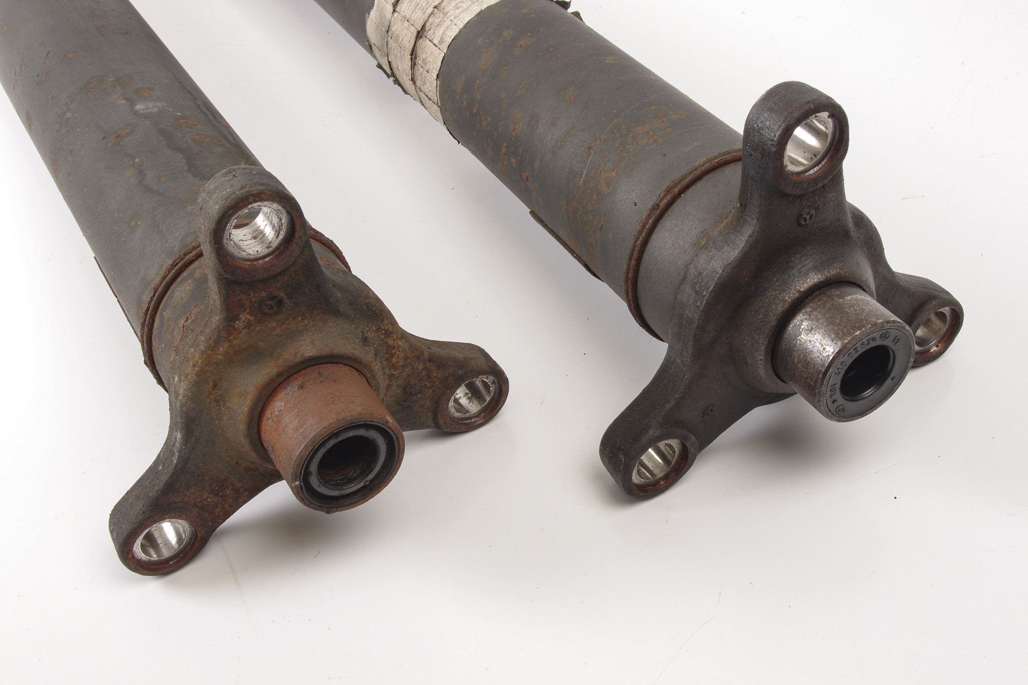 Mercedes 1294104306 Propshaft | R129 SL