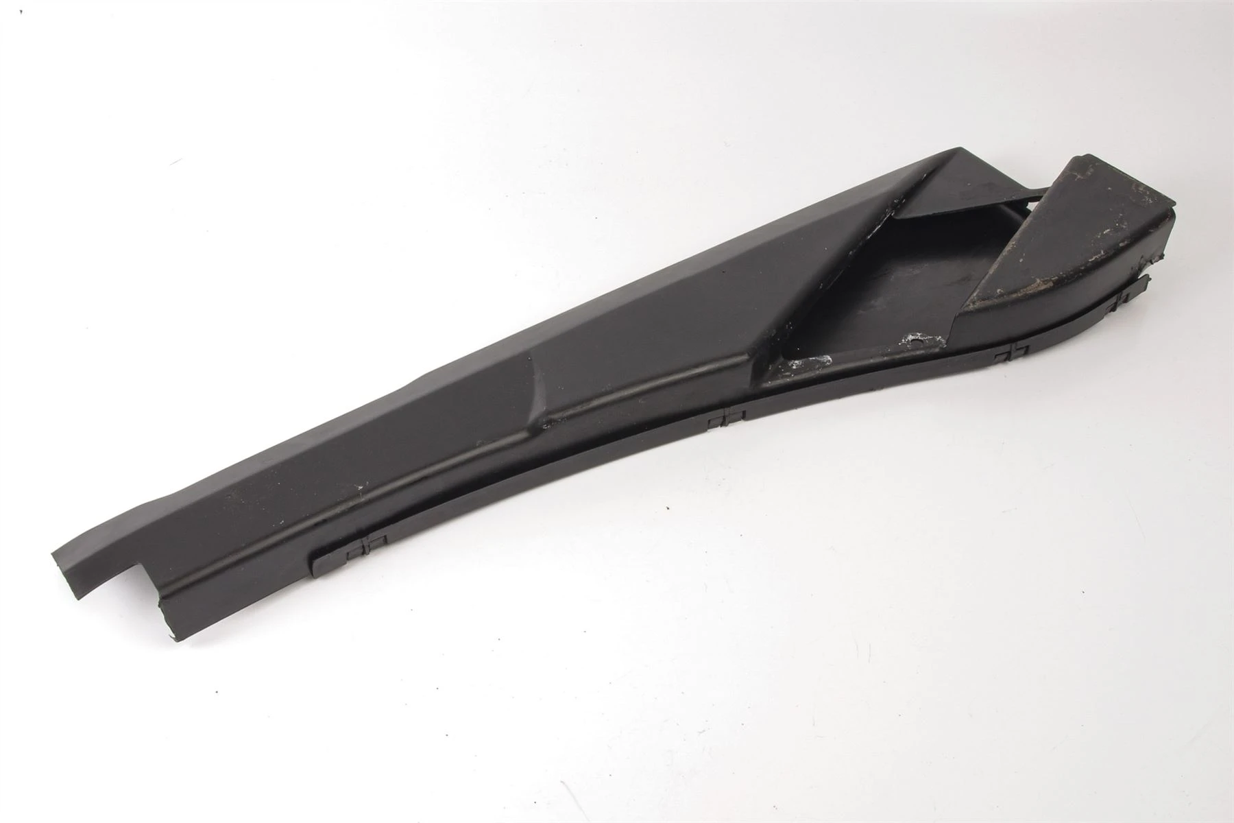 Mercedes 1248212336 Cable Cover | S124 W124 C124 E W126 V126 S
