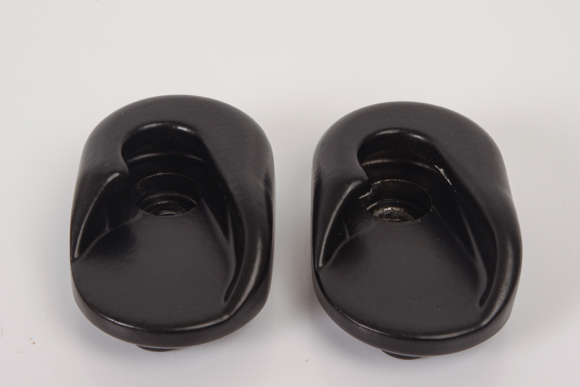 Mercedes 1248681014 Roof Rail Holder x2 - Right | S124 E W460 W463 G