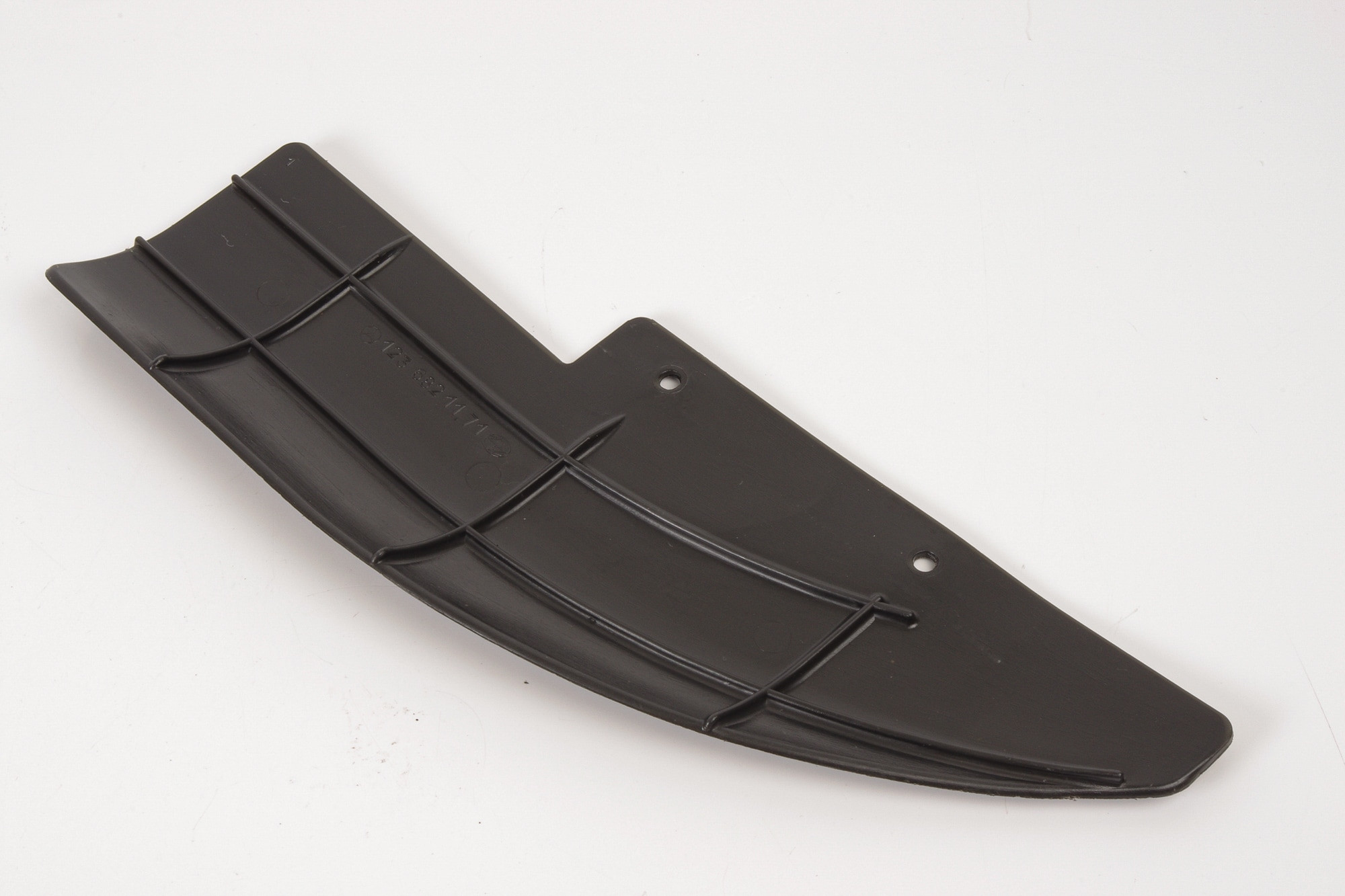 Mercedes 1236821171 Wheel Arch Trim - Rear Right | W123 V123 S123 S124 E