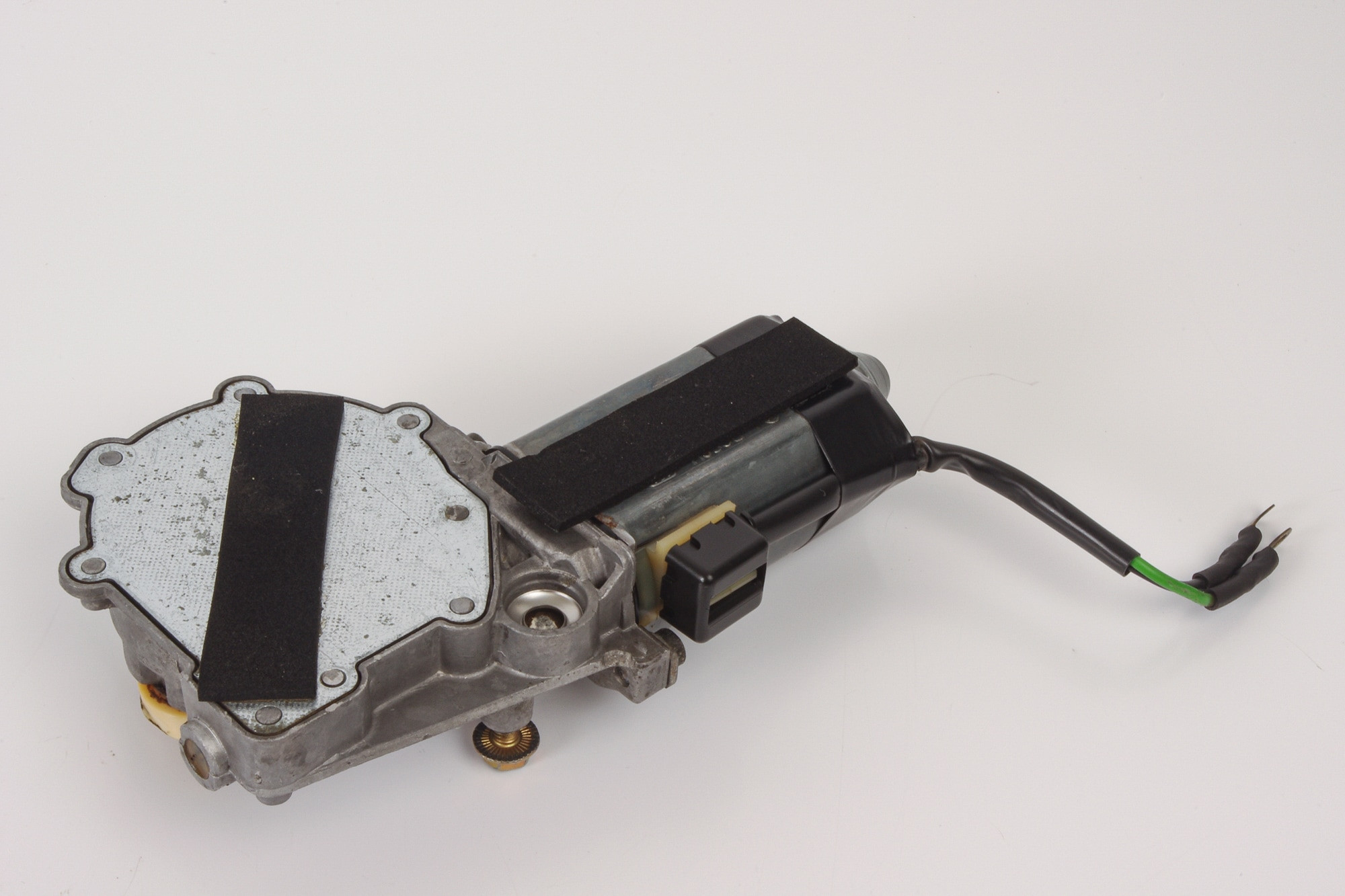 Mercedes 0048205242 Window Motor - Front Right | S124 W124 V124 E