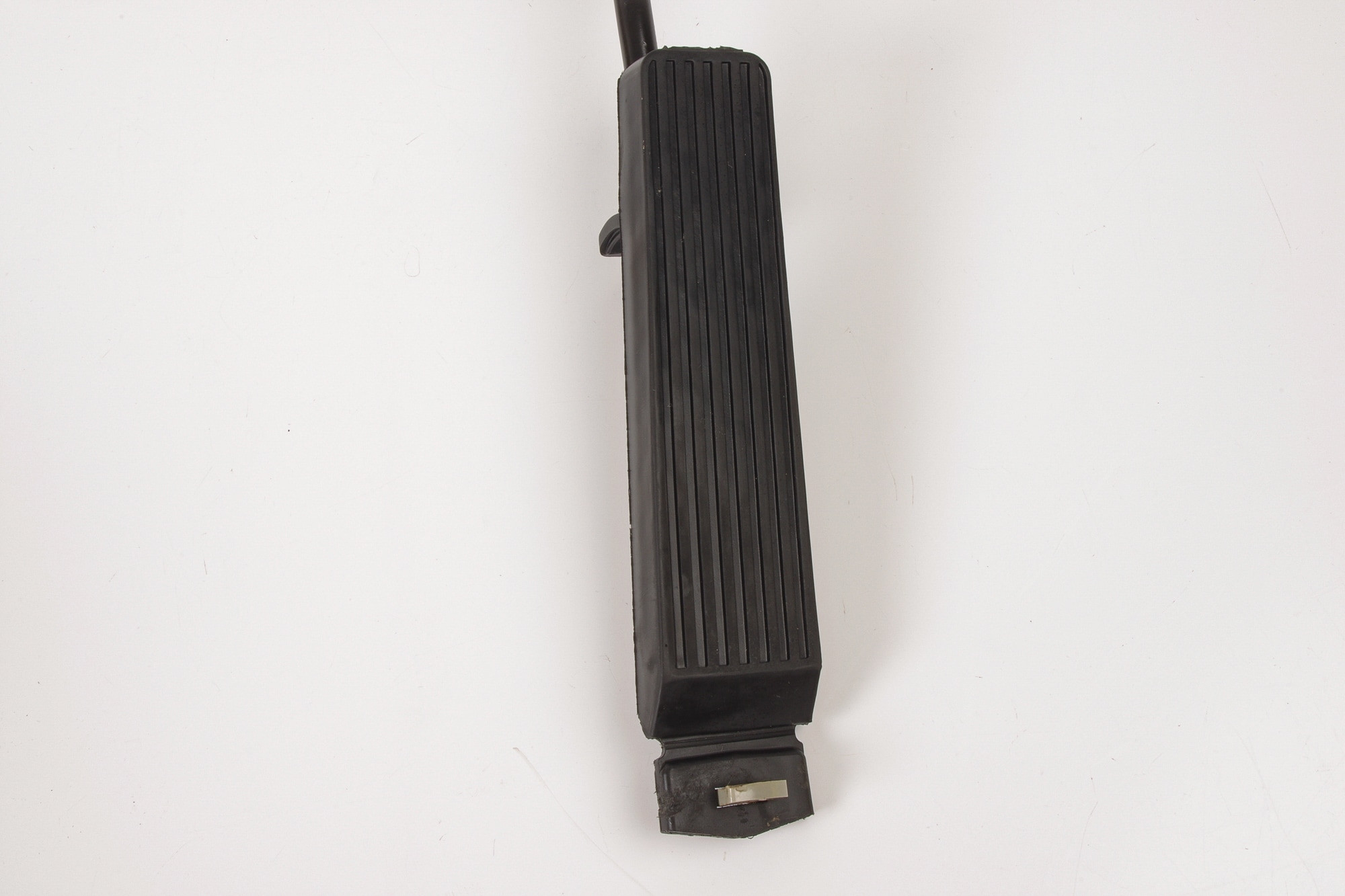 Mercedes 1263000504 Throttle Pedal | W124 E W126 S W201 C W461 W463 G