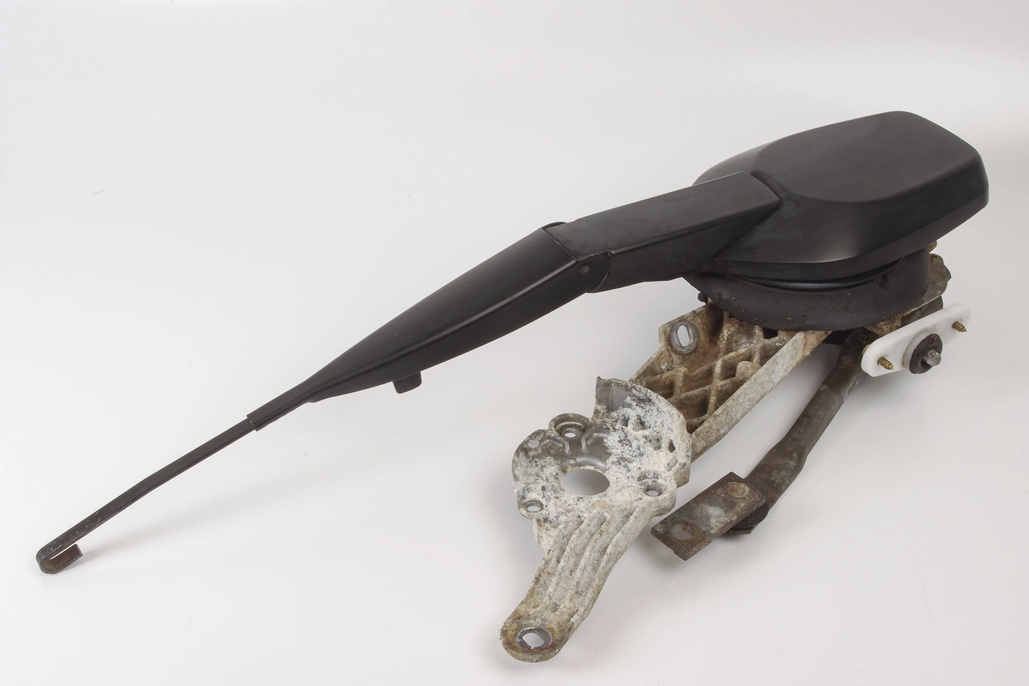 Mercedes 0018201207 Wiper Mechanism (b) | R129 SL