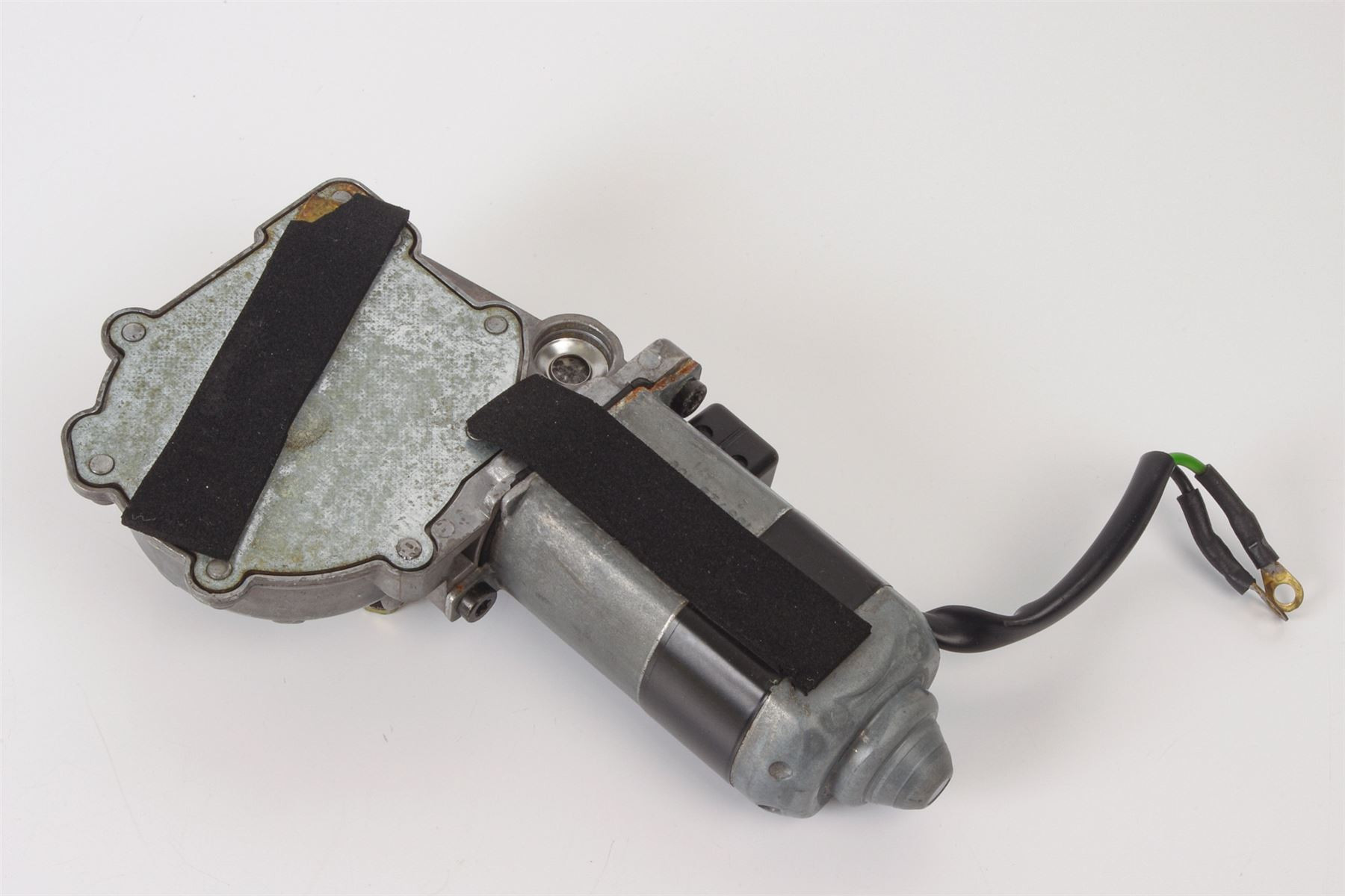 Mercedes 0048205142 Window Motor - Front Left | S124 W124 V124 E