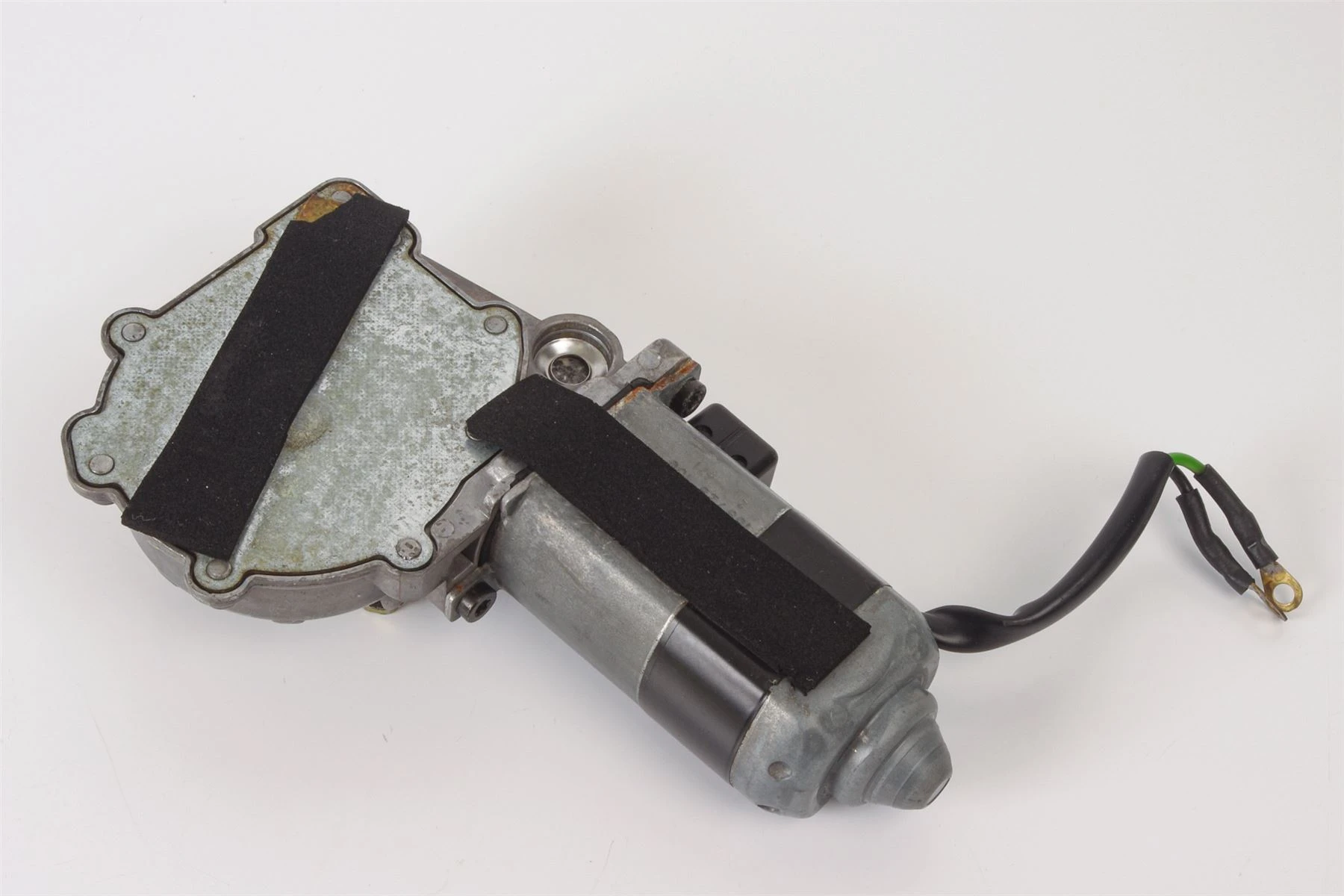 Mercedes 0048205142 Window Motor - Front Left | S124 W124 V124 E